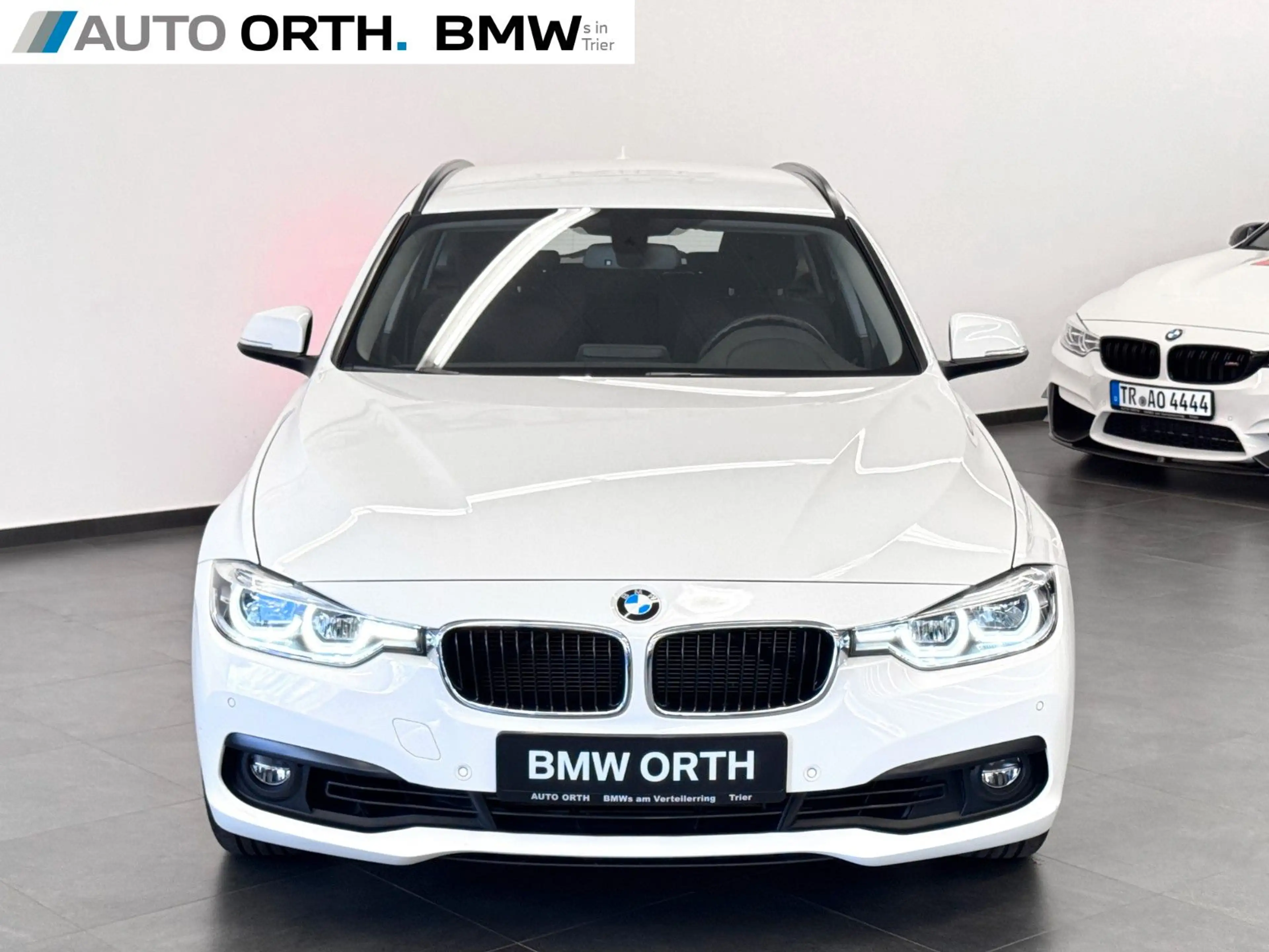 BMW 318 i Touring NAVI LED PDC SIHZ TEMPOMAT ALU — photo 6