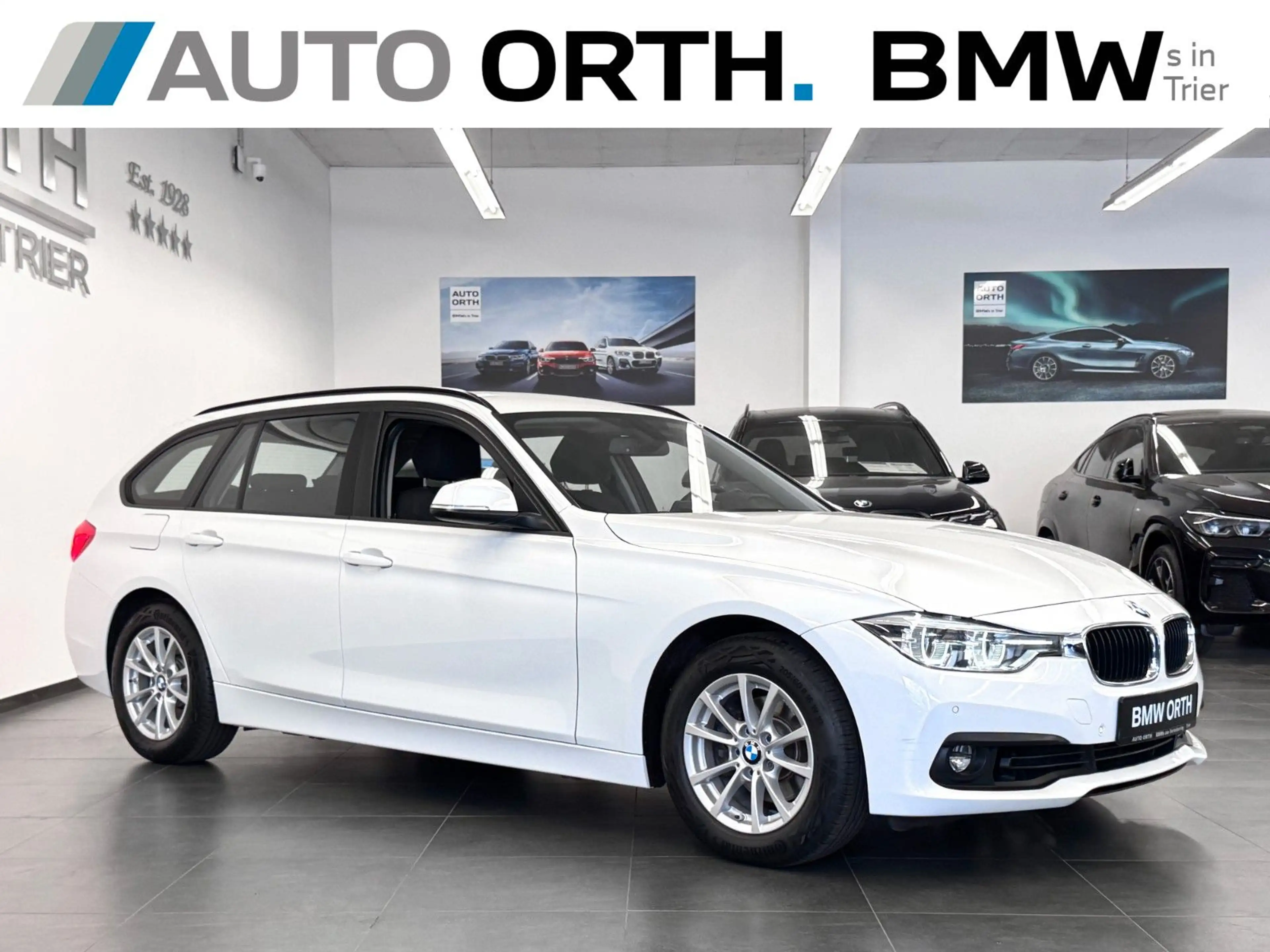 BMW 318 i Touring NAVI LED PDC SIHZ TEMPOMAT ALU — photo 3