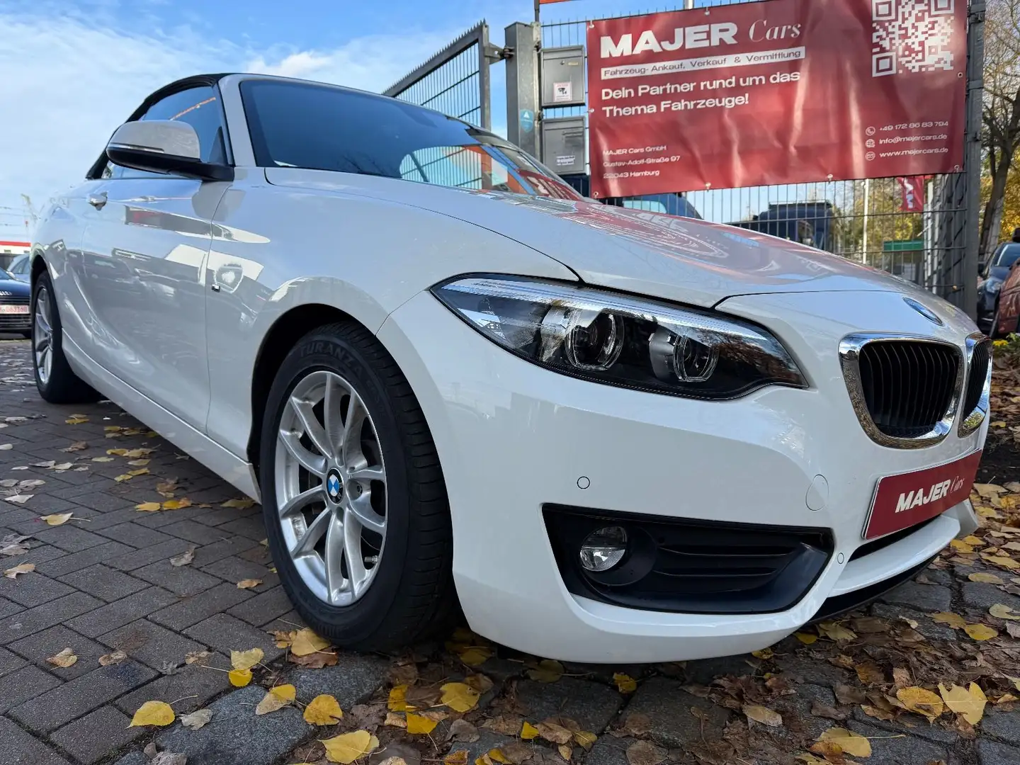 BMW 218 i Cabrio Advantage*LED*NAVI*ALU*PDC*SHZ Weiß - 1