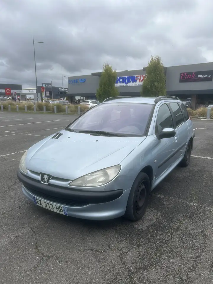 Peugeot 206