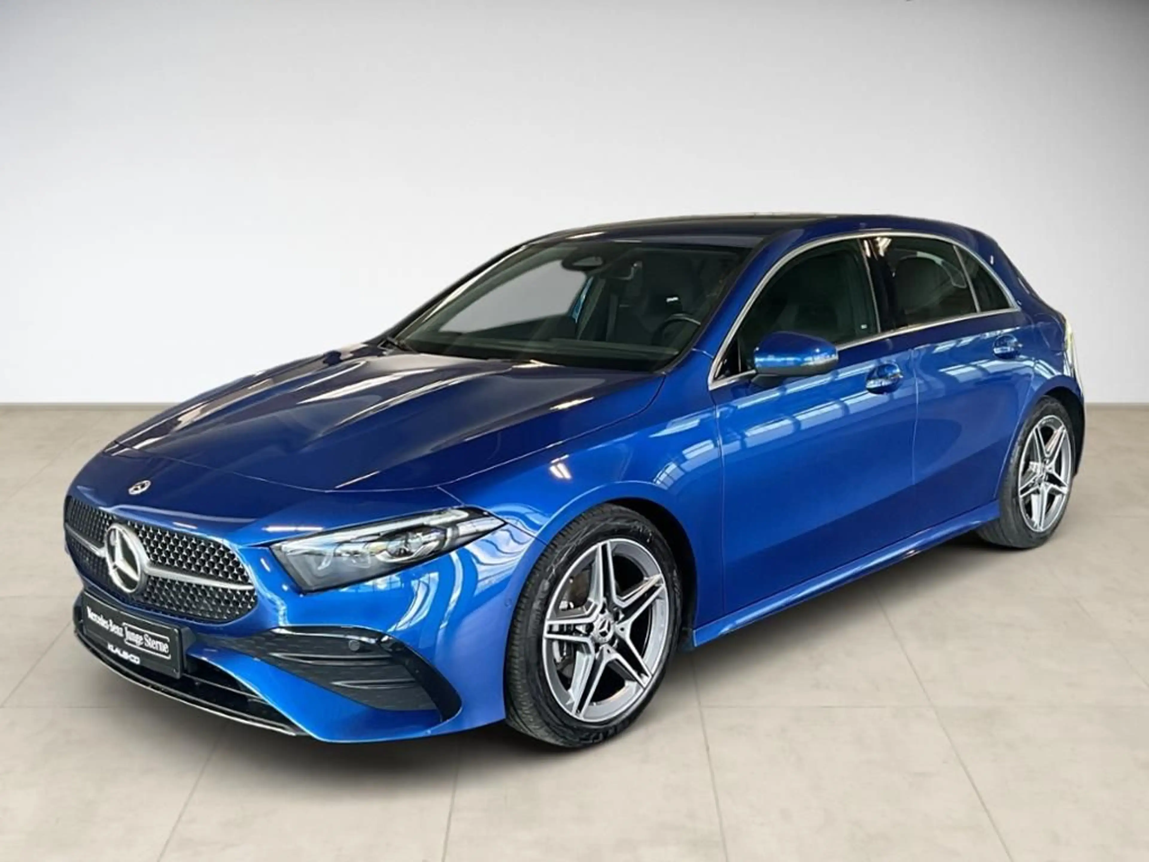 Mercedes-Benz A 200 AMG Line Advanced Plus AHK AUT Kam. KlimaA