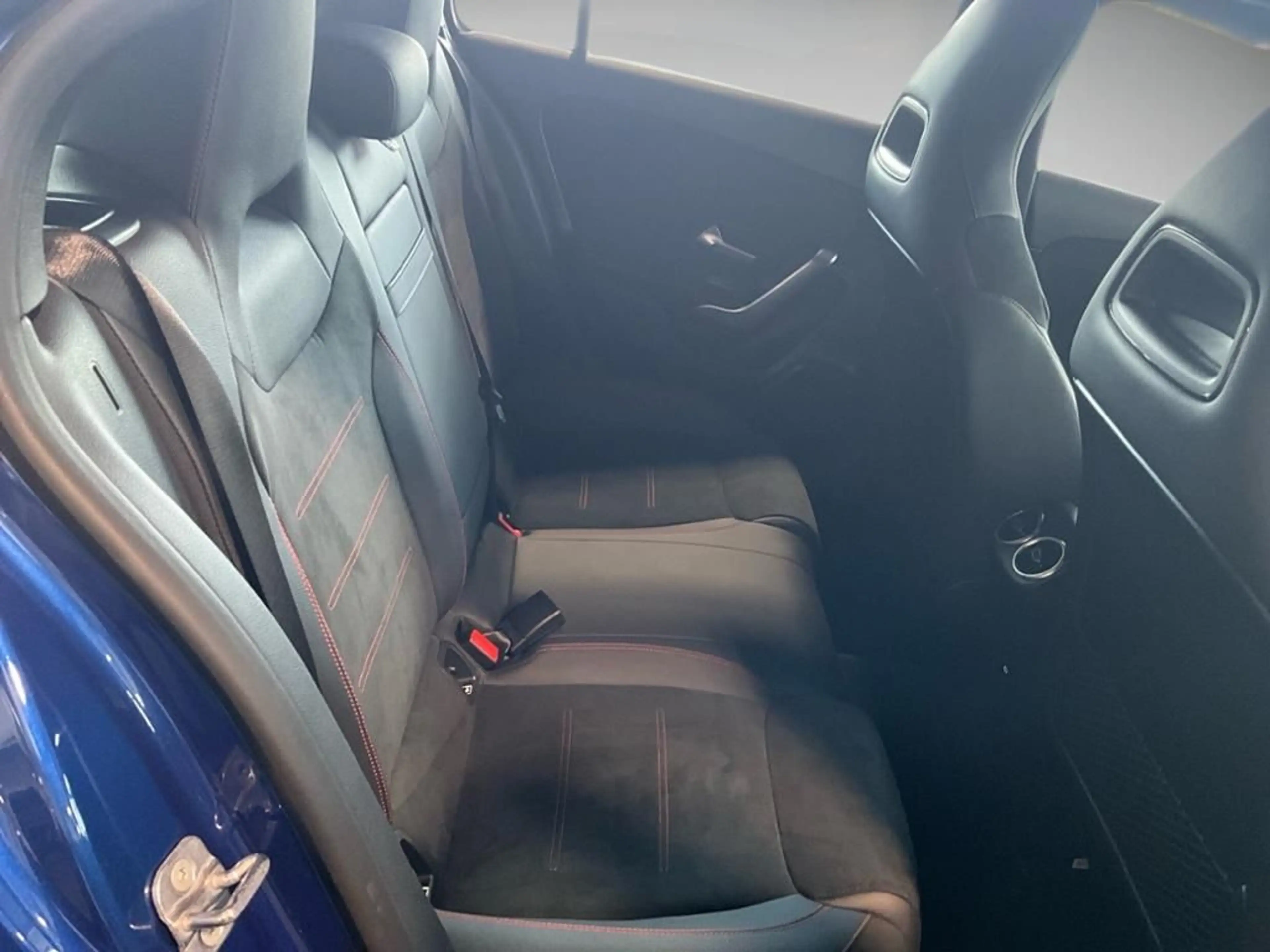 Mercedes-Benz A 200 AMG Line Advanced Plus AHK AUT Kam. KlimaA — photo 11