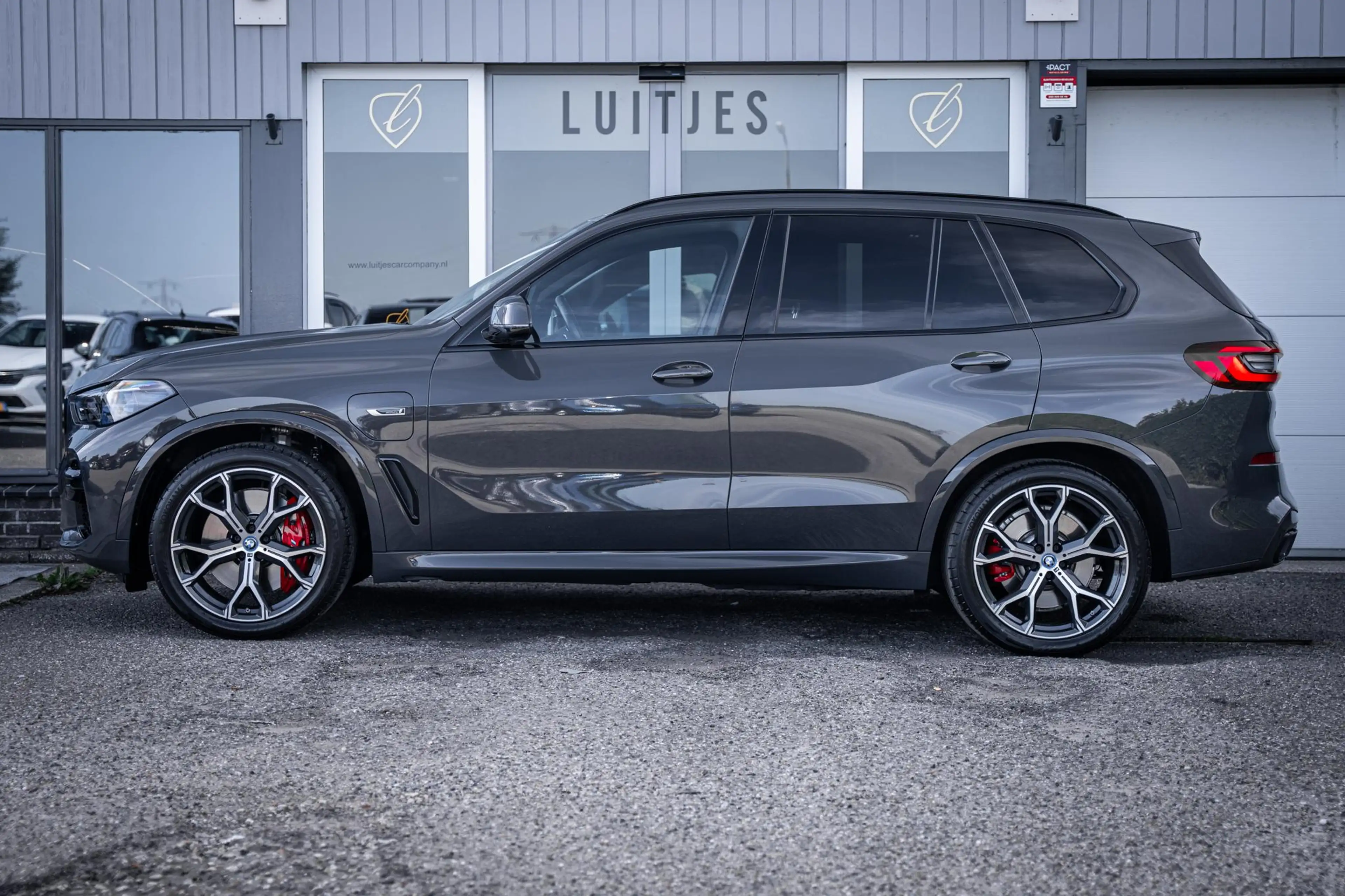 BMW X5 xDrive45e M-Sport Dravitgrau|BTW|Pano|Laser|Elek-T — photo 18