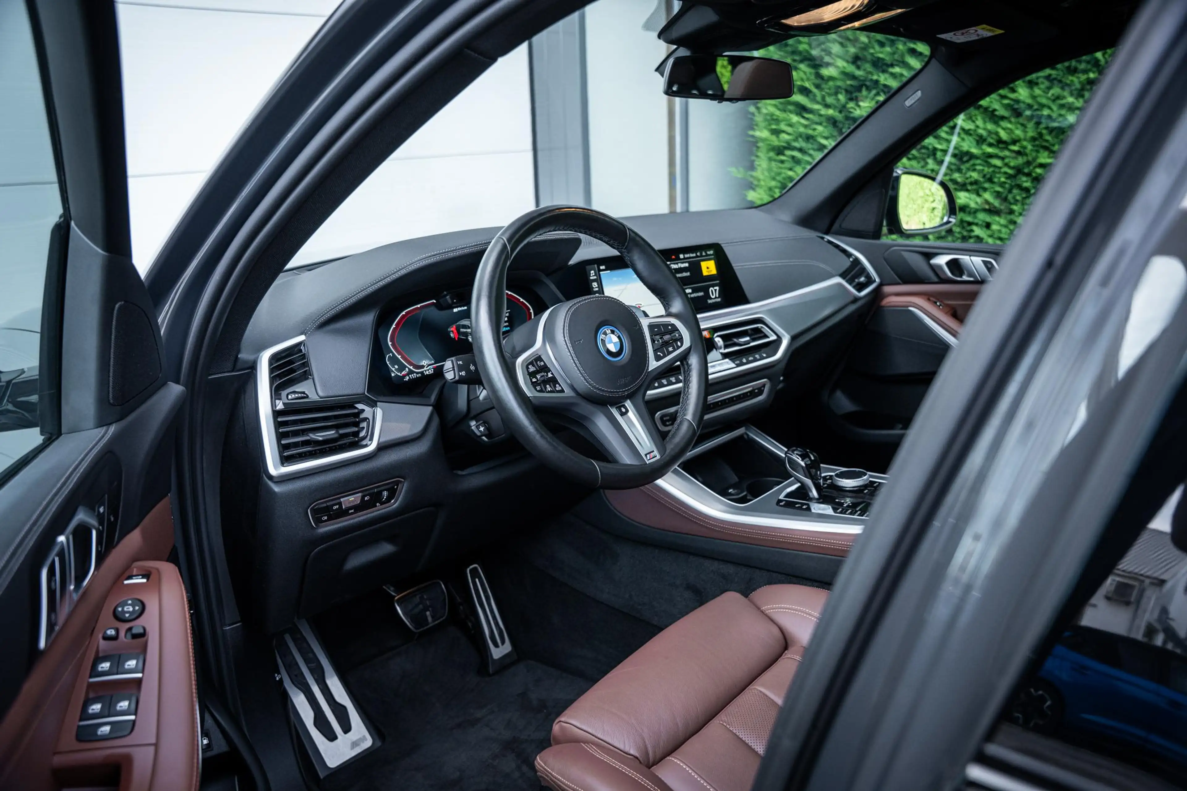 BMW X5 xDrive45e M-Sport Dravitgrau|BTW|Pano|Laser|Elek-T — photo 3