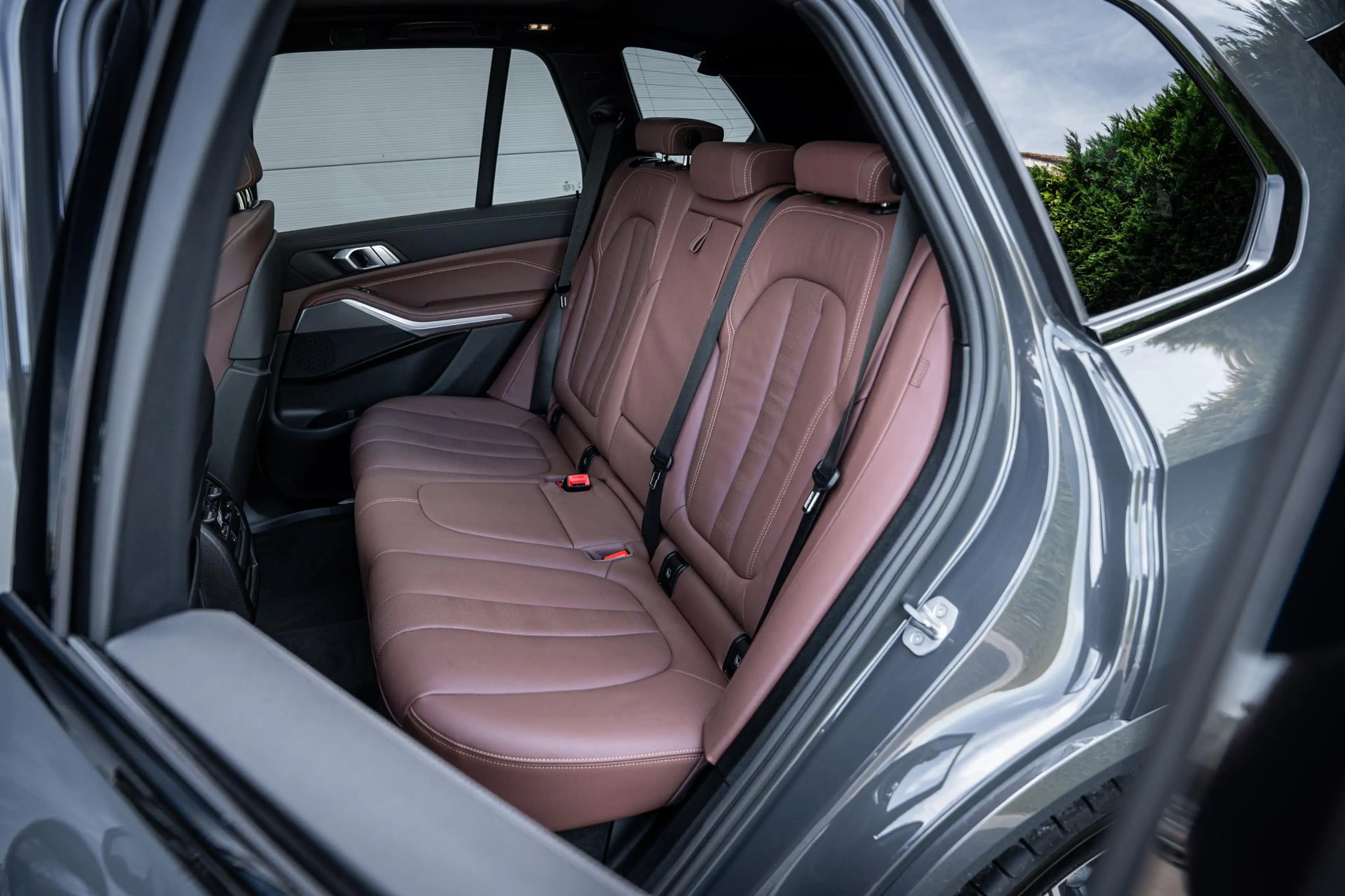BMW X5 xDrive45e M-Sport Dravitgrau|BTW|Pano|Laser|Elek-T — photo 5