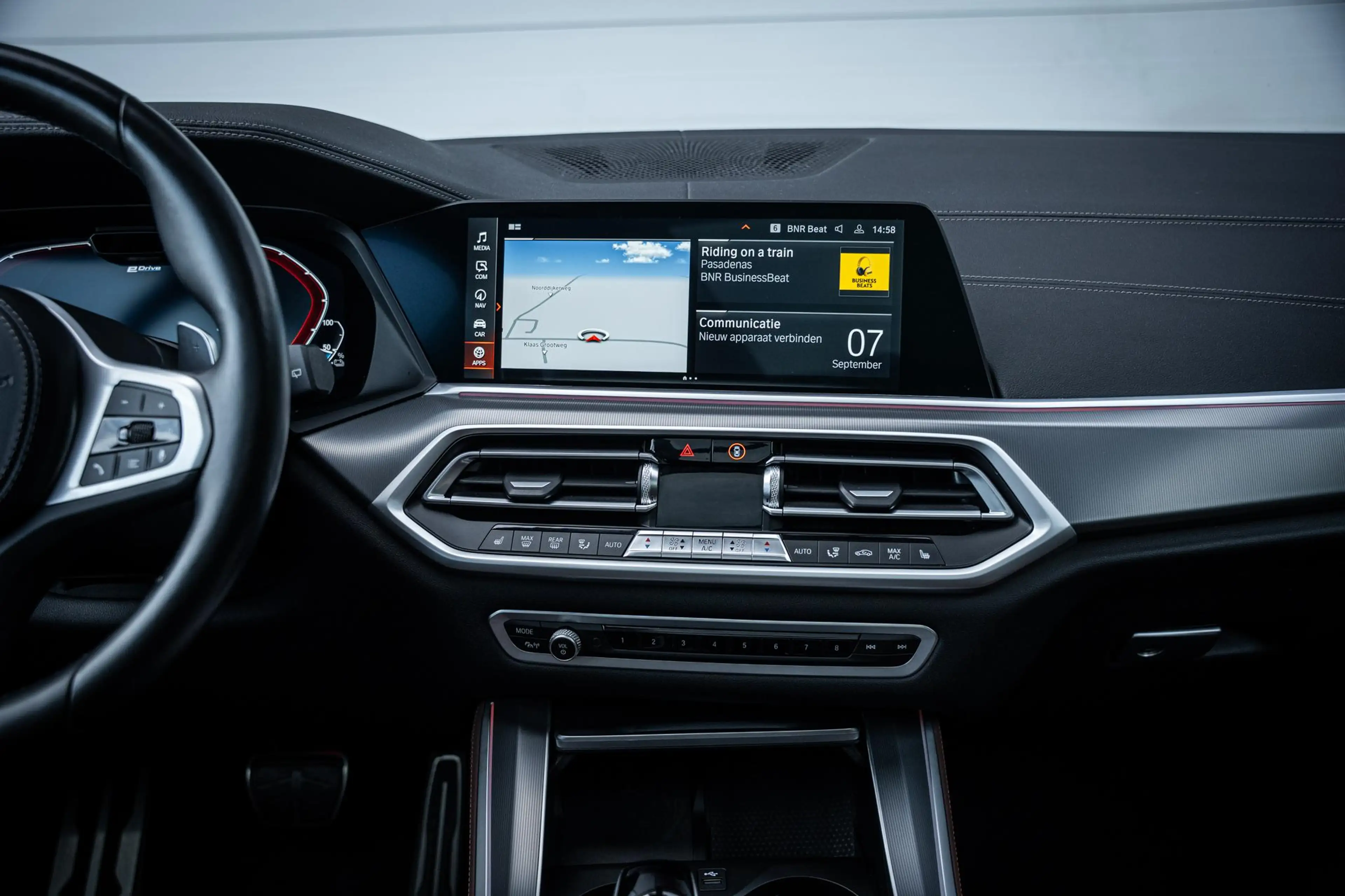 BMW X5 xDrive45e M-Sport Dravitgrau|BTW|Pano|Laser|Elek-T — photo 29