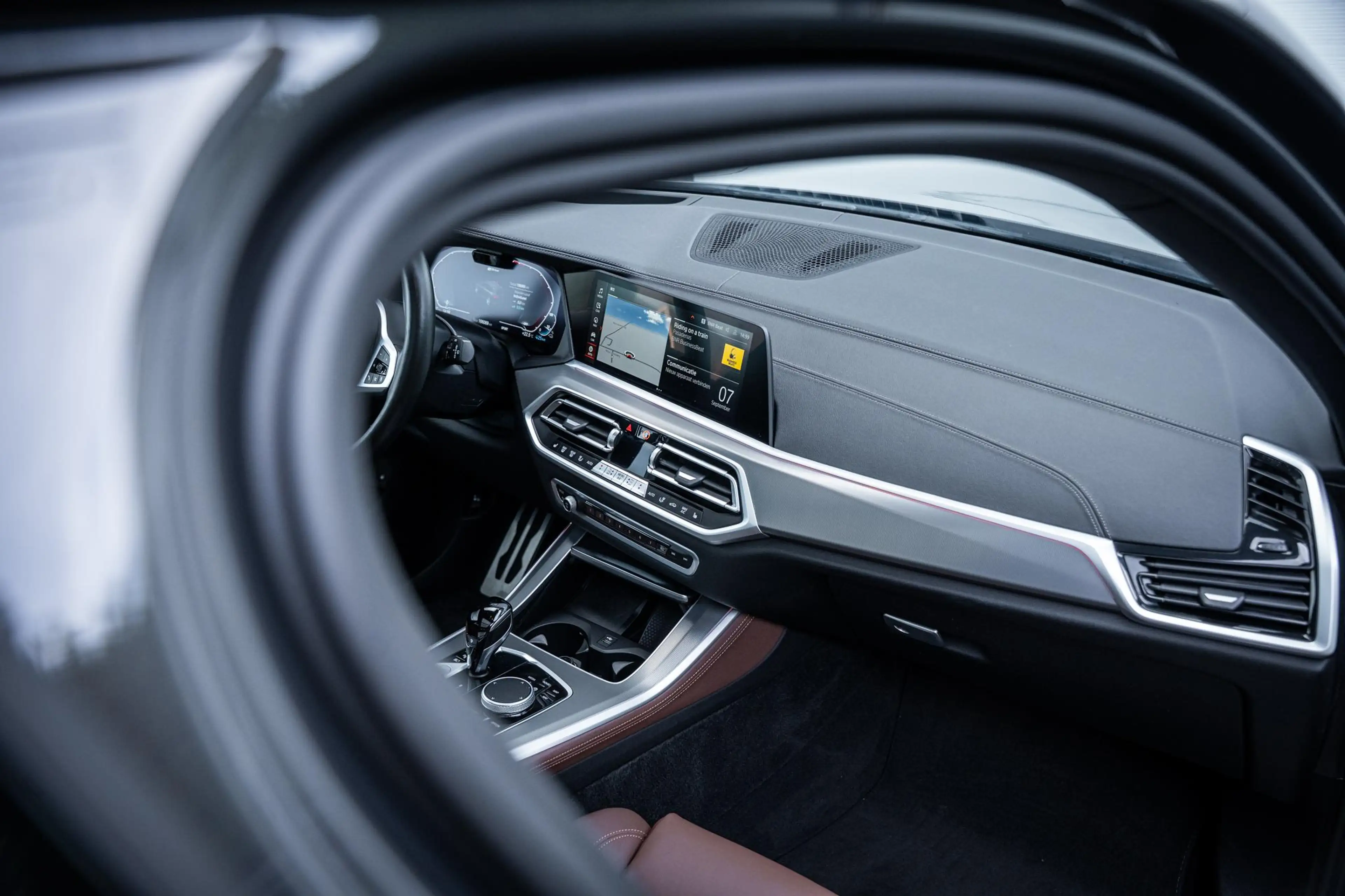 BMW X5 xDrive45e M-Sport Dravitgrau|BTW|Pano|Laser|Elek-T — photo 46
