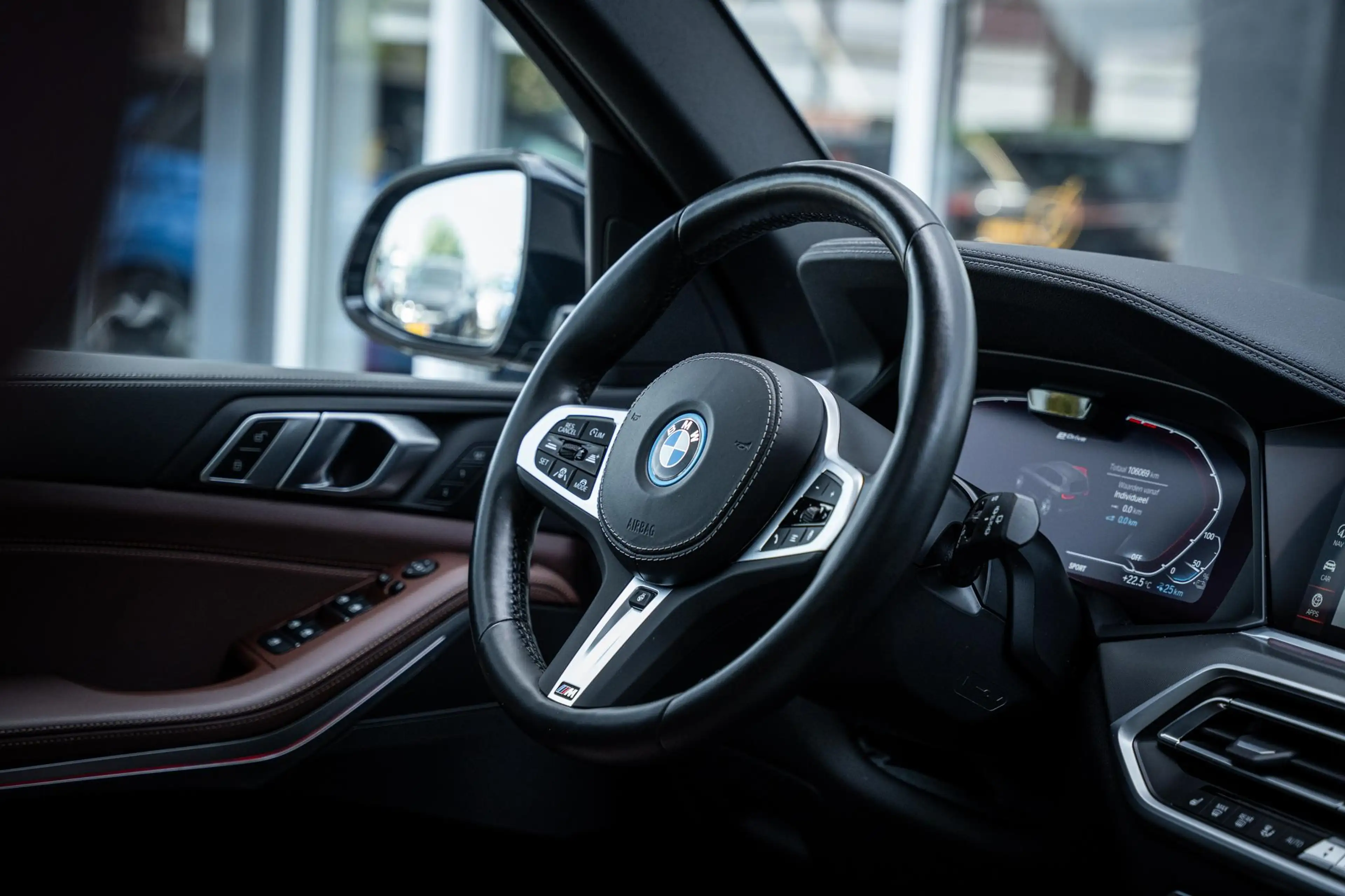 BMW X5 xDrive45e M-Sport Dravitgrau|BTW|Pano|Laser|Elek-T — photo 47