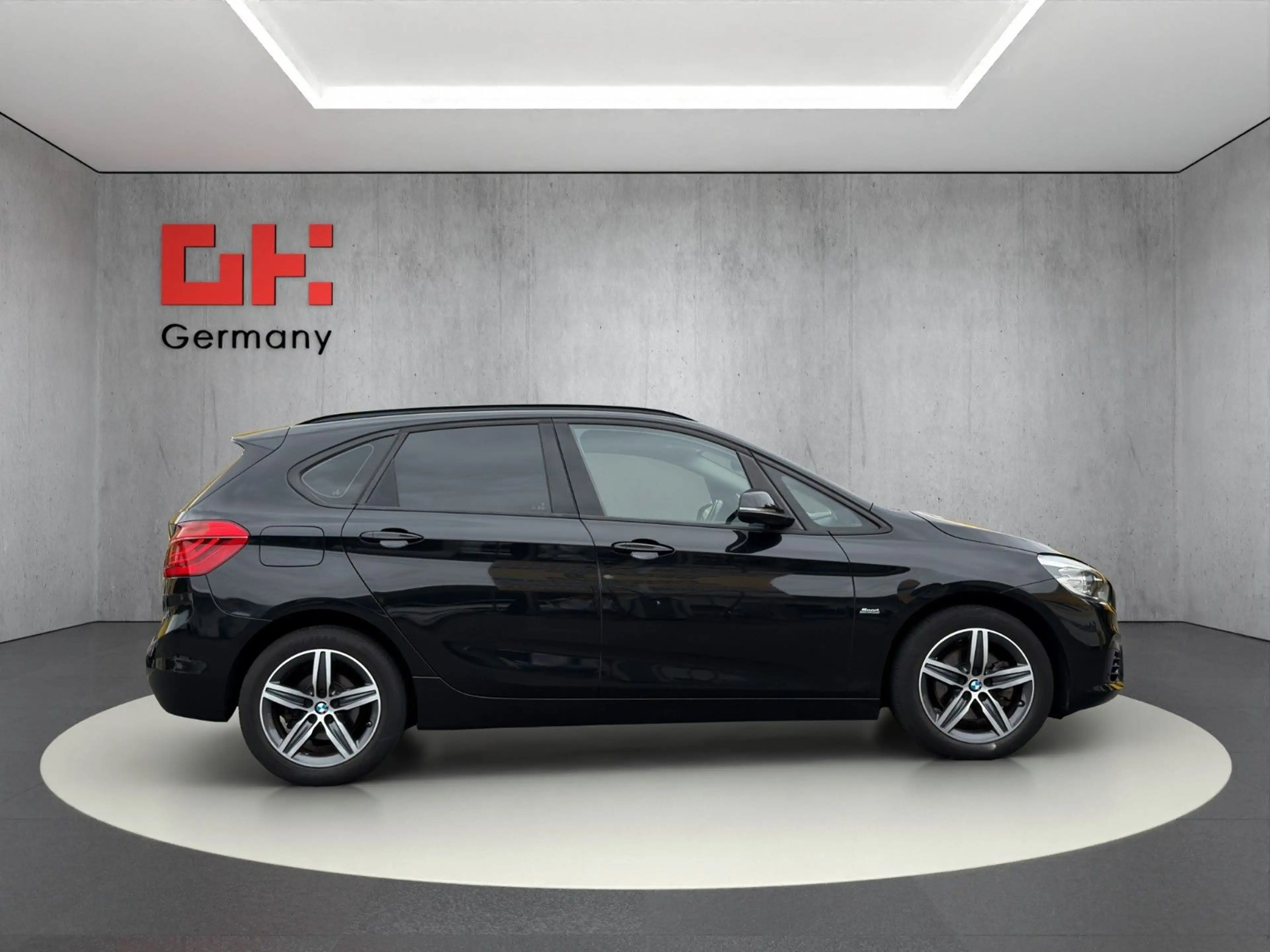 BMW 218 218i Sport Line Navi Kamera Sizh. LED AHK 2 Hand — photo 6