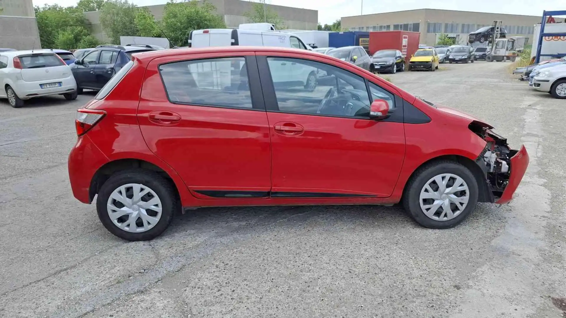 Toyota Yaris 1.0 BEN. POCO INCIDENTATA Rosso - 1