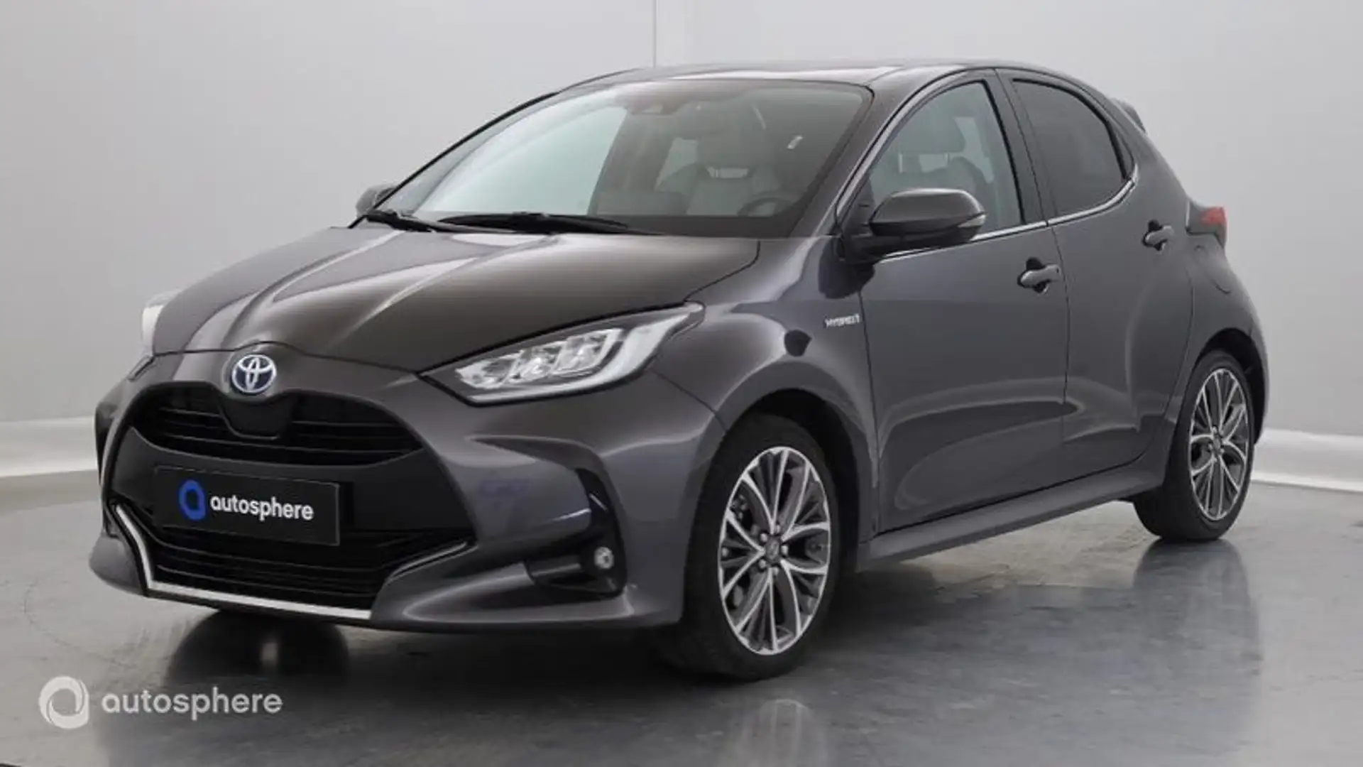 Toyota Yaris 116h Iconic 5p - 1