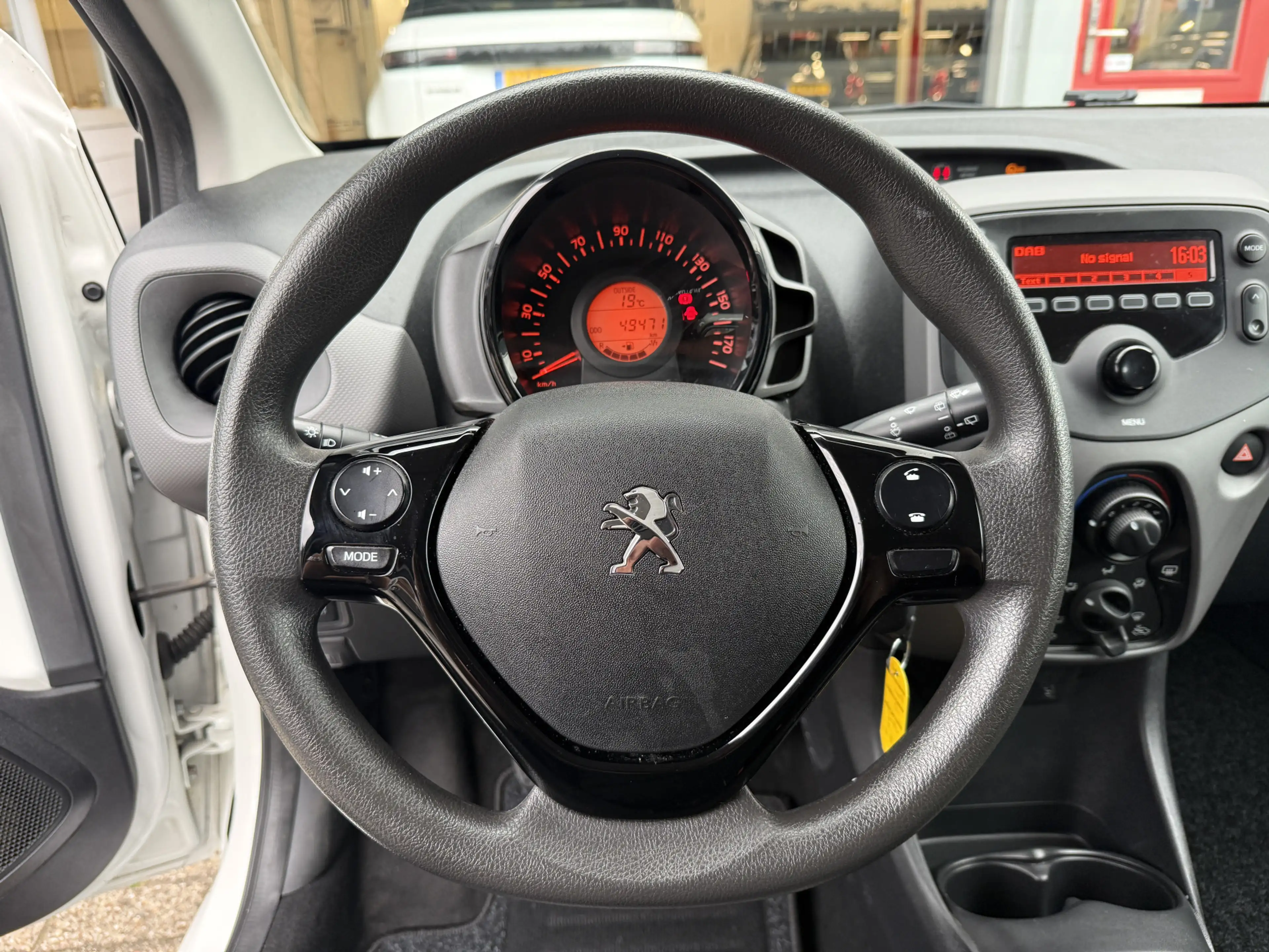 Peugeot 108 1.0 e-VTi Active incl. BTW — photo 6