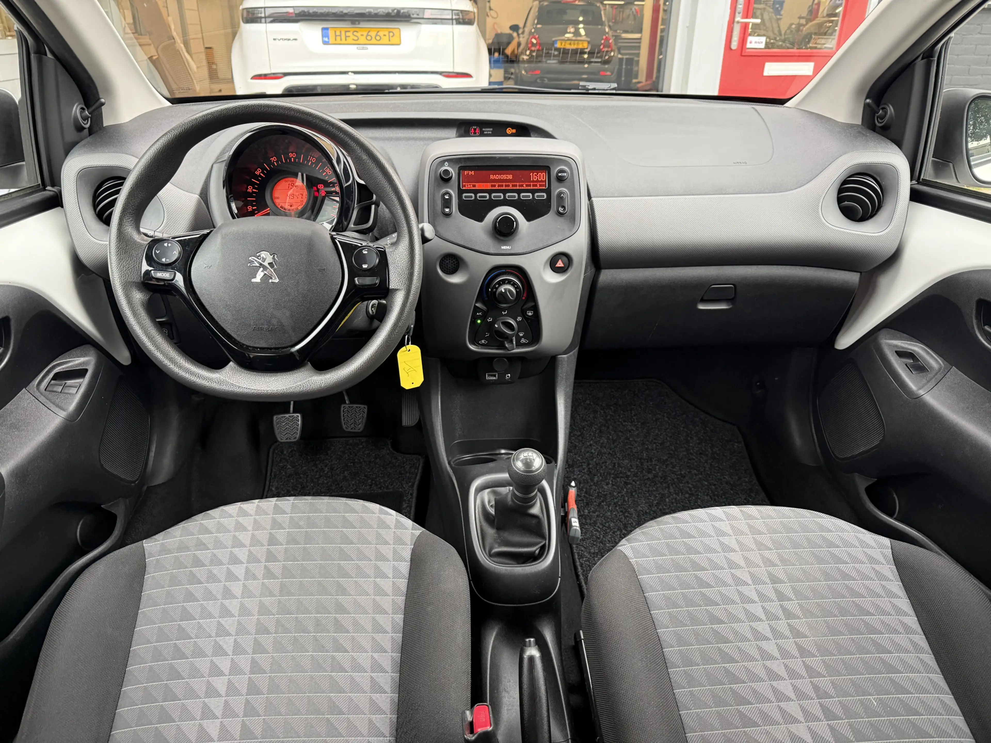 Peugeot 108 1.0 e-VTi Active incl. BTW — photo 5
