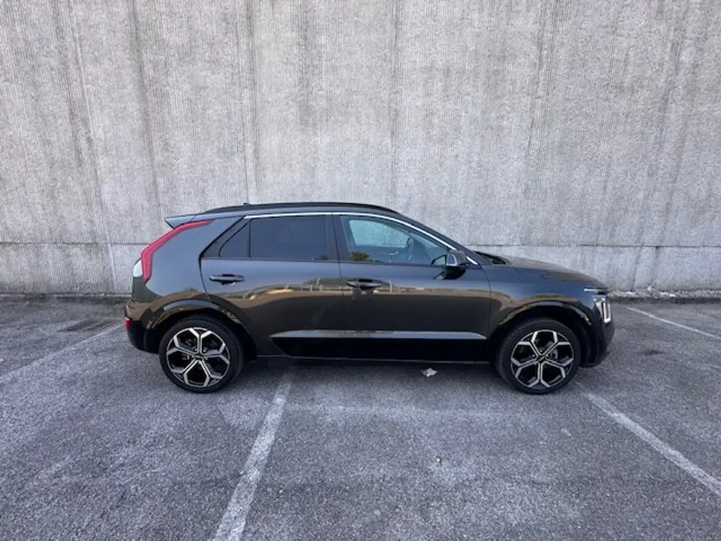 Kia Niro Niro II 2022 1.6 gdi hev Style dct6 Grigio - 2