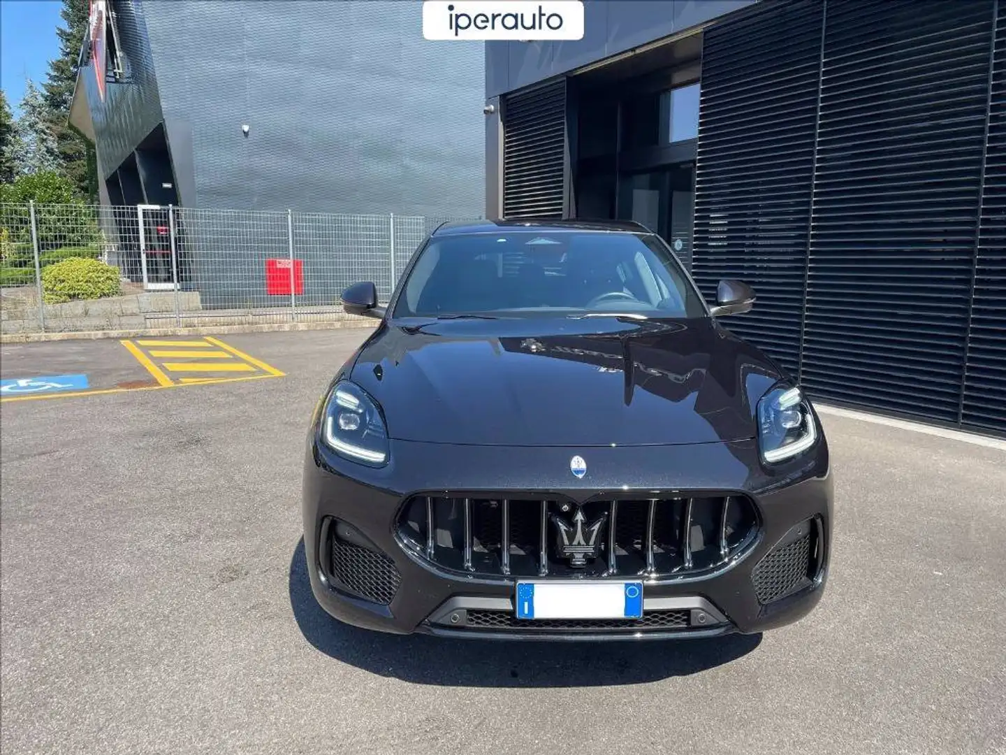 Maserati Grecale 2.0 mhev gt 300cv auto **AZIENDALE** Nero - 2