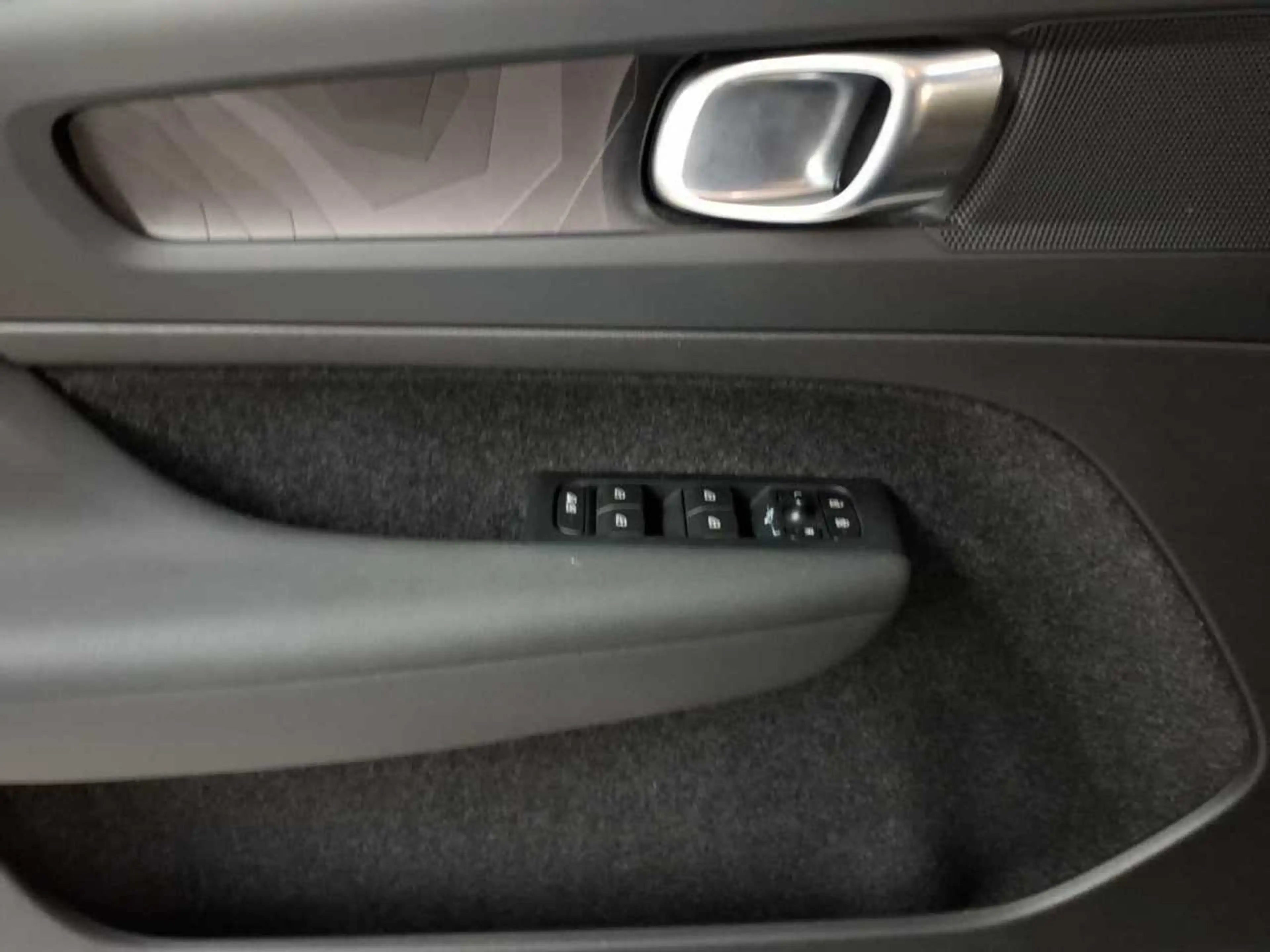 Volvo C40 C40 Recharge 2WD Plus Wärmepumpe — photo 19
