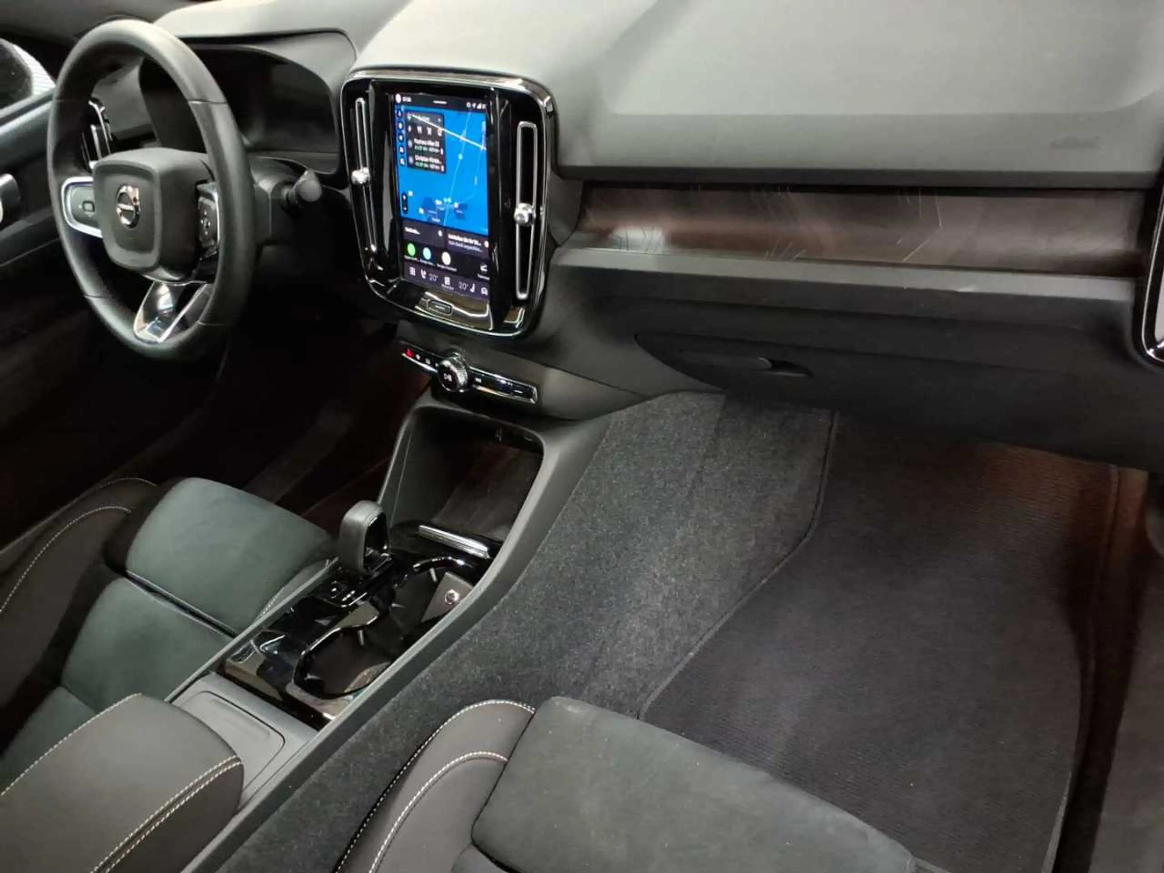 Volvo C40 C40 Recharge 2WD Plus Wärmepumpe — photo 9