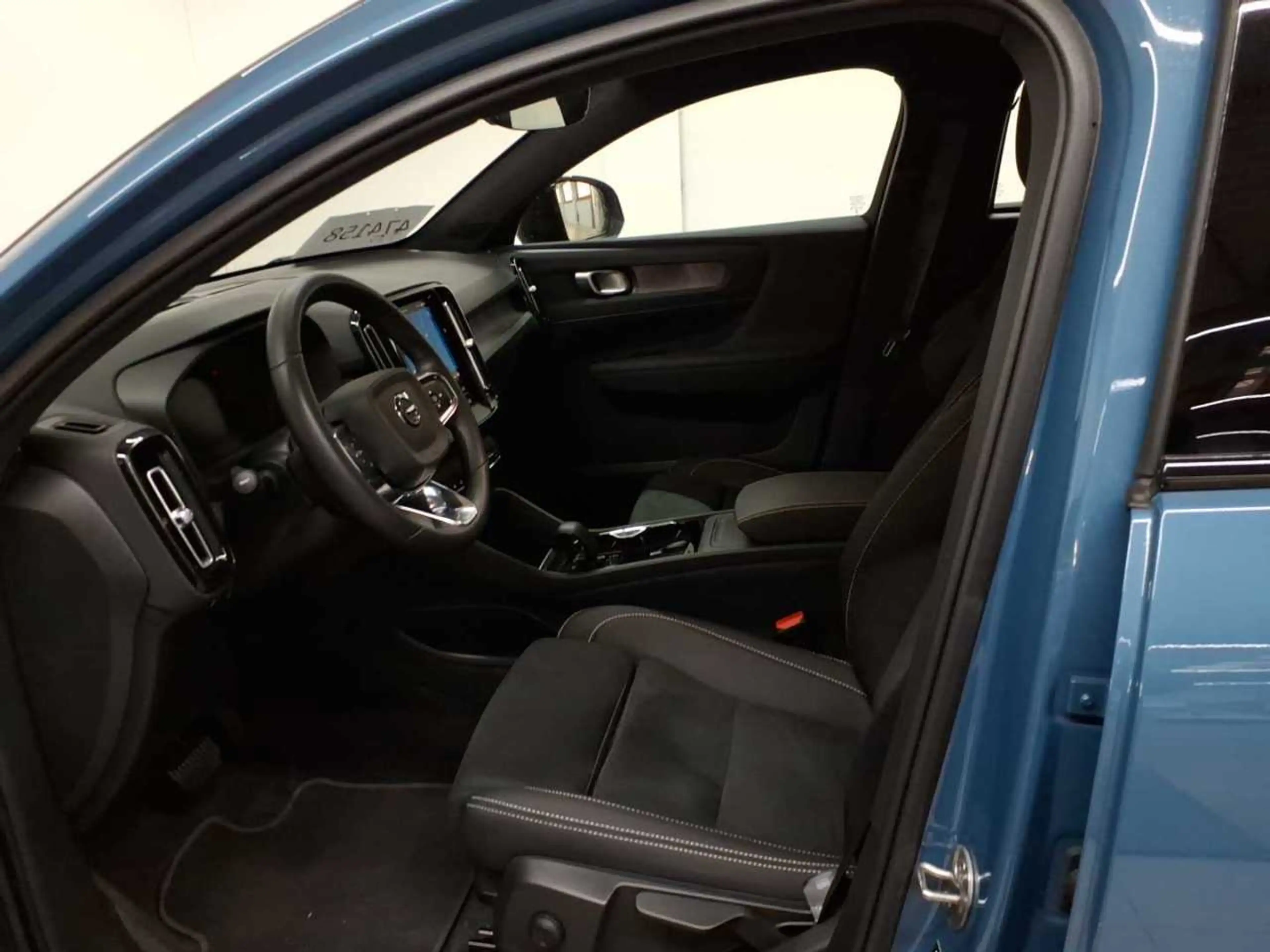 Volvo C40 C40 Recharge 2WD Plus Wärmepumpe — photo 7