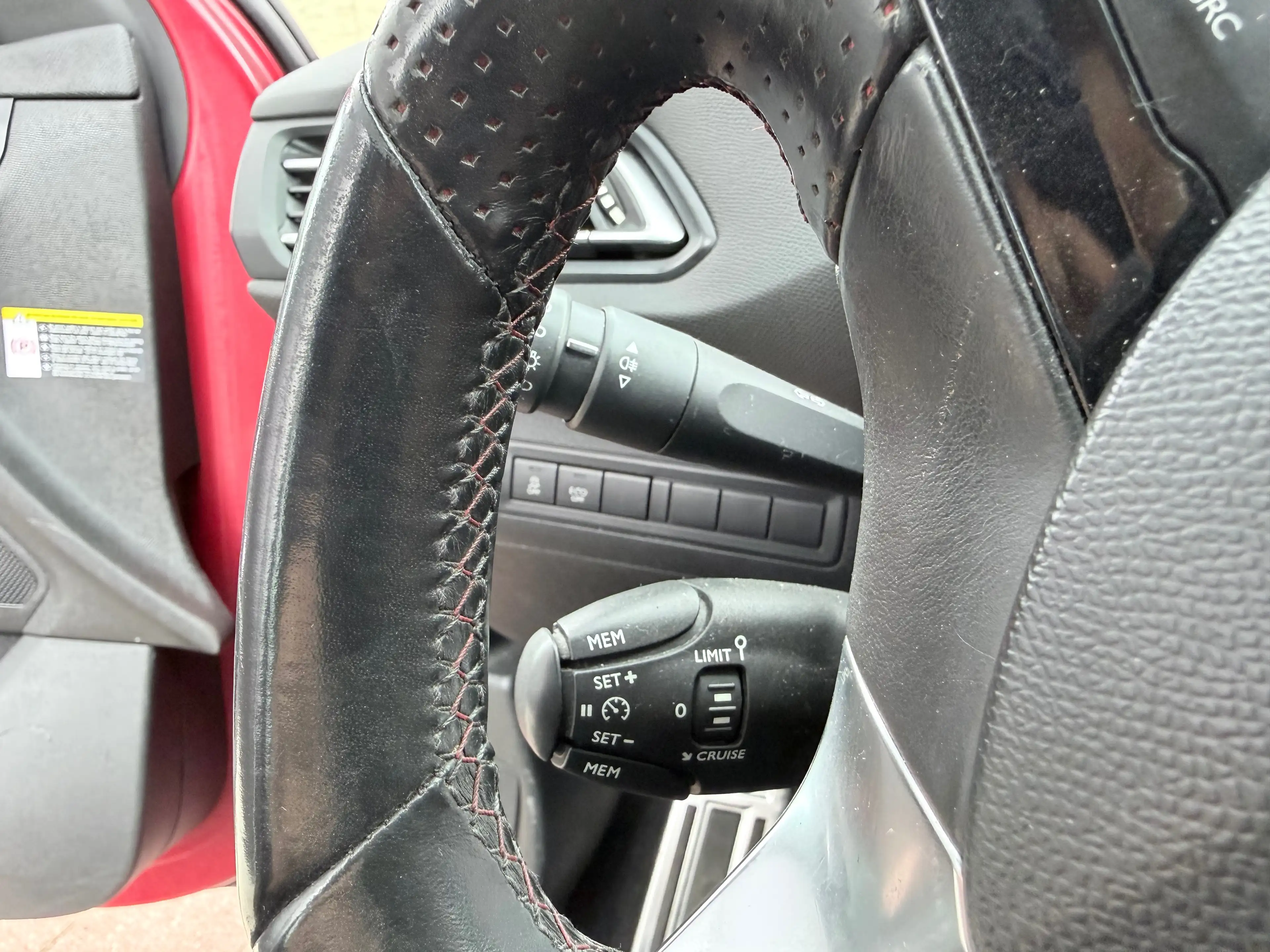 Peugeot 308 1.6 GTI EDITION SPORT  | NAVI | CRUISE | CAMERA — photo 11