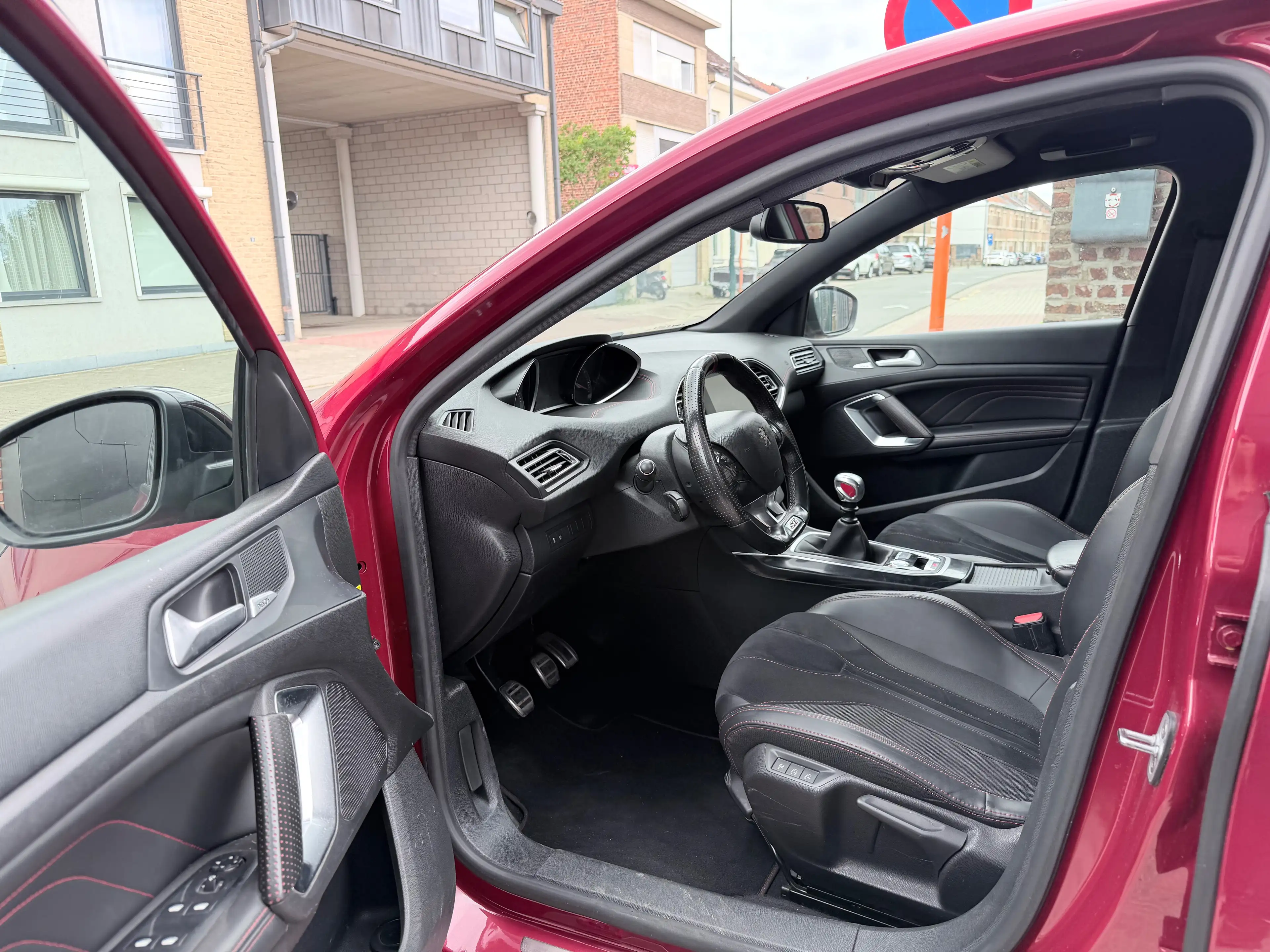 Peugeot 308 1.6 GTI EDITION SPORT  | NAVI | CRUISE | CAMERA — photo 5