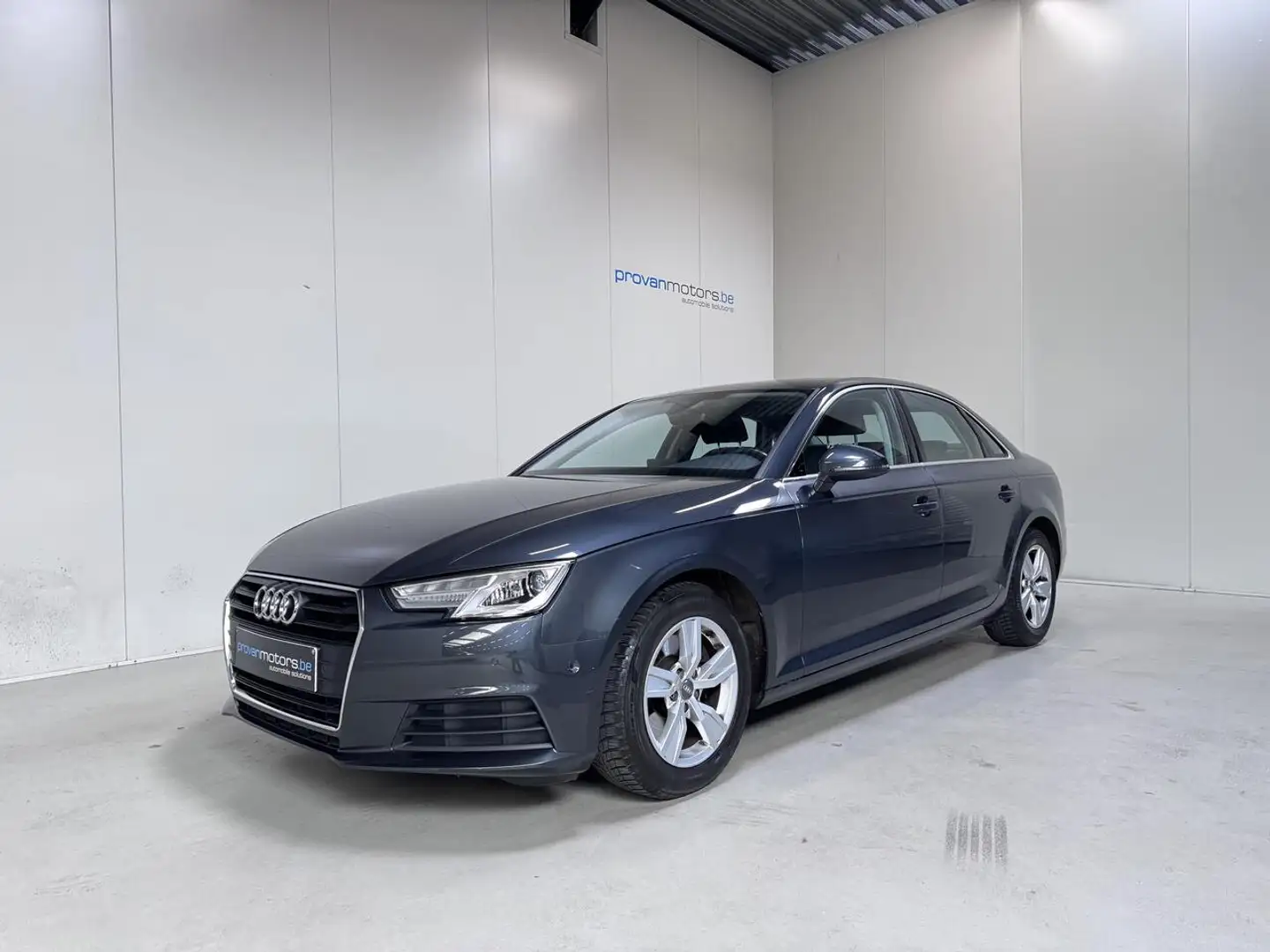 Audi A4 Berline 2.0 TDI Ultra Man. - Airco - GPS - Tops... Grijs - 1