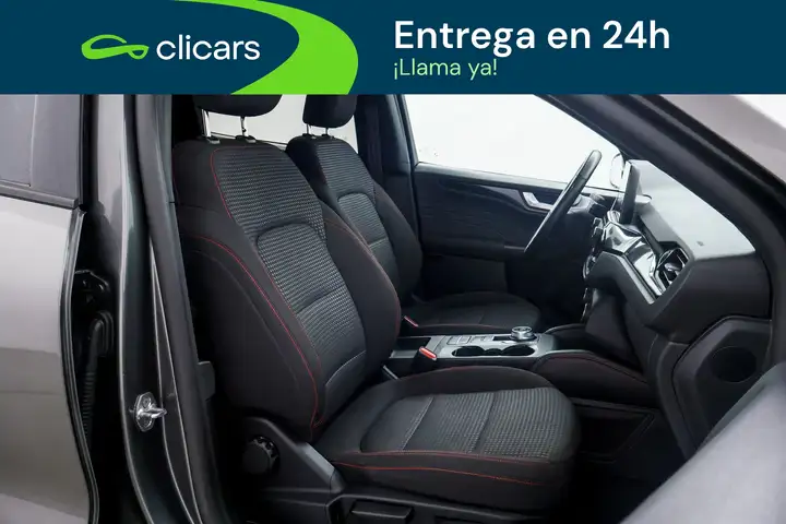 Ford Kuga 2023, foto 16
