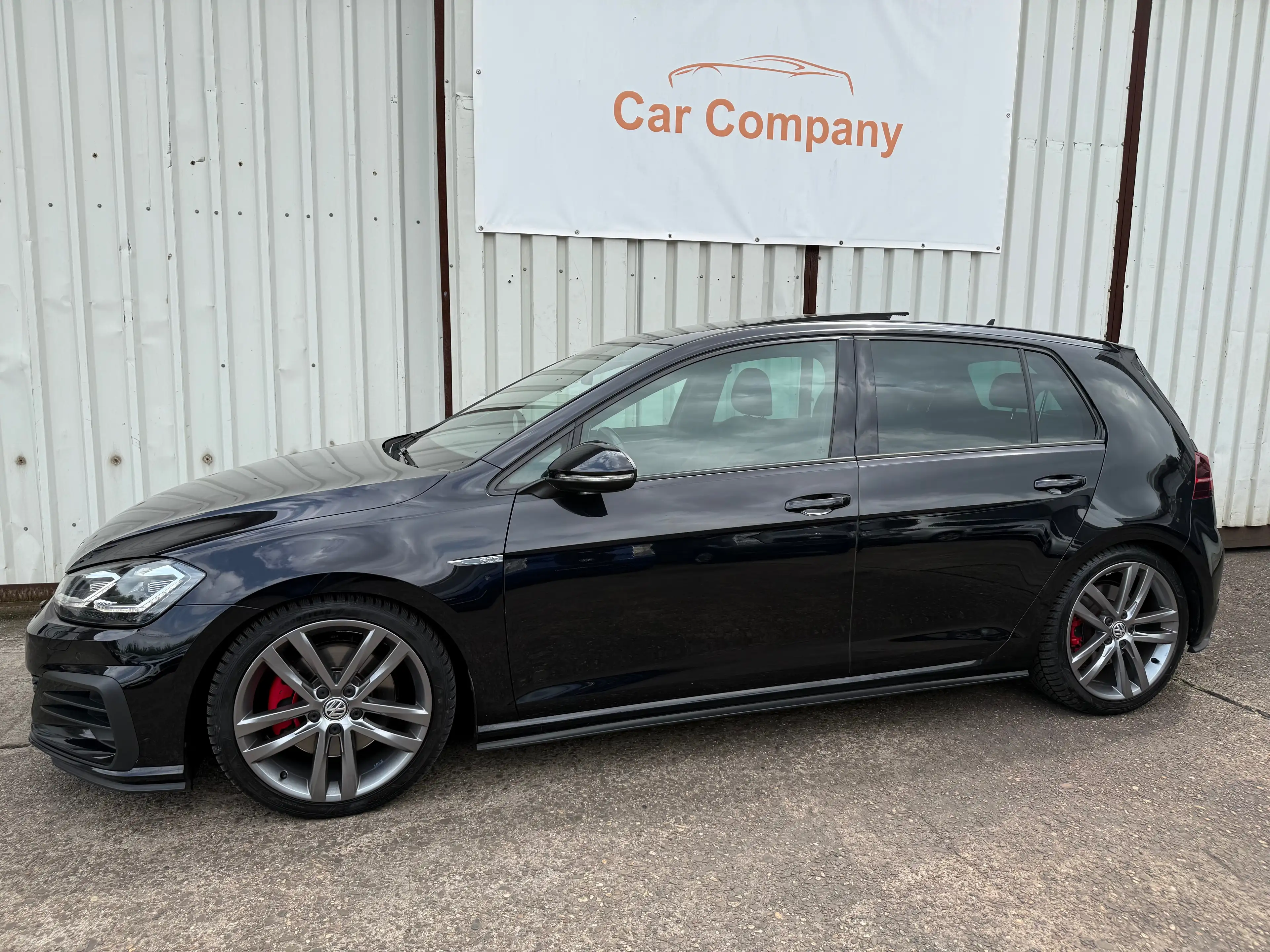 Volkswagen Golf GTD GTD BMT Automatik*Vollausstattung*Pano*Kamera* — photo 3