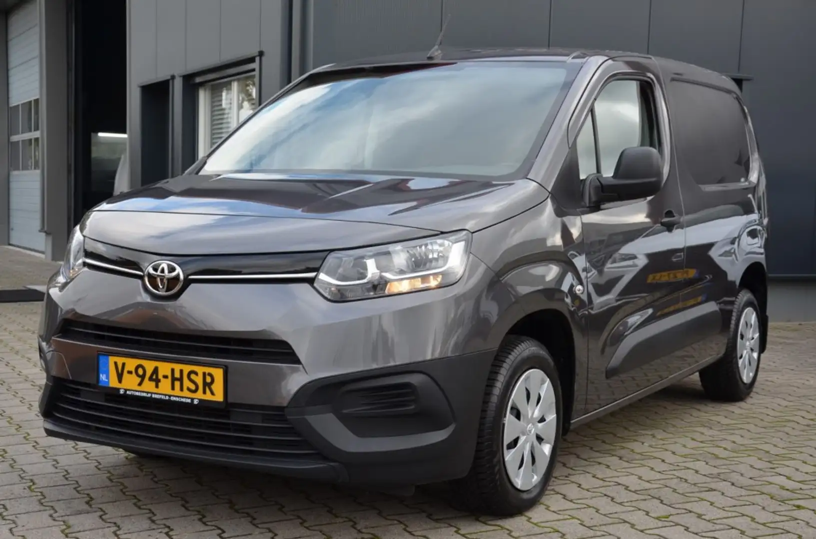 Toyota Proace 1.5 D-4D COOL AIRCO. Grigio - 1