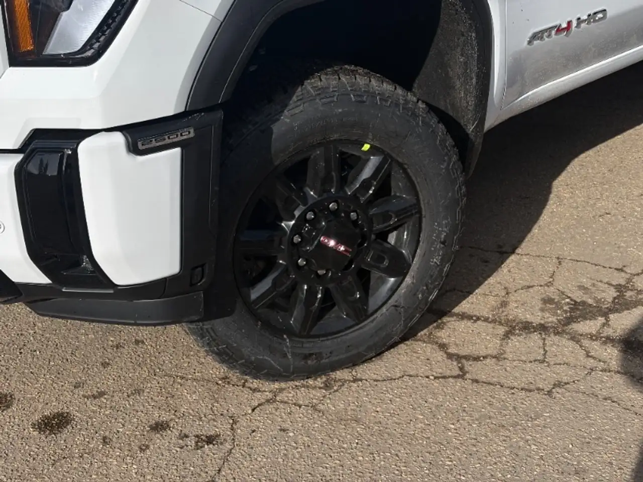 GMC Sierra 2500HD снимка GMC Sierra 2500HD
