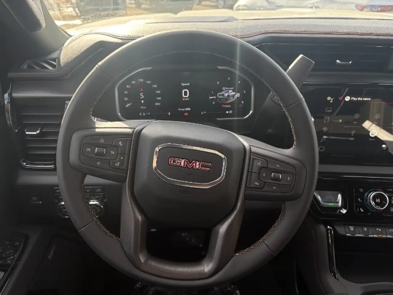 GMC Sierra 2500HD снимка GMC Sierra 2500HD