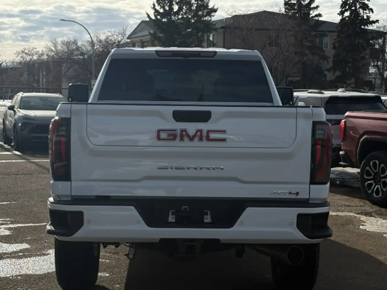 GMC Sierra 2500HD снимка GMC Sierra 2500HD