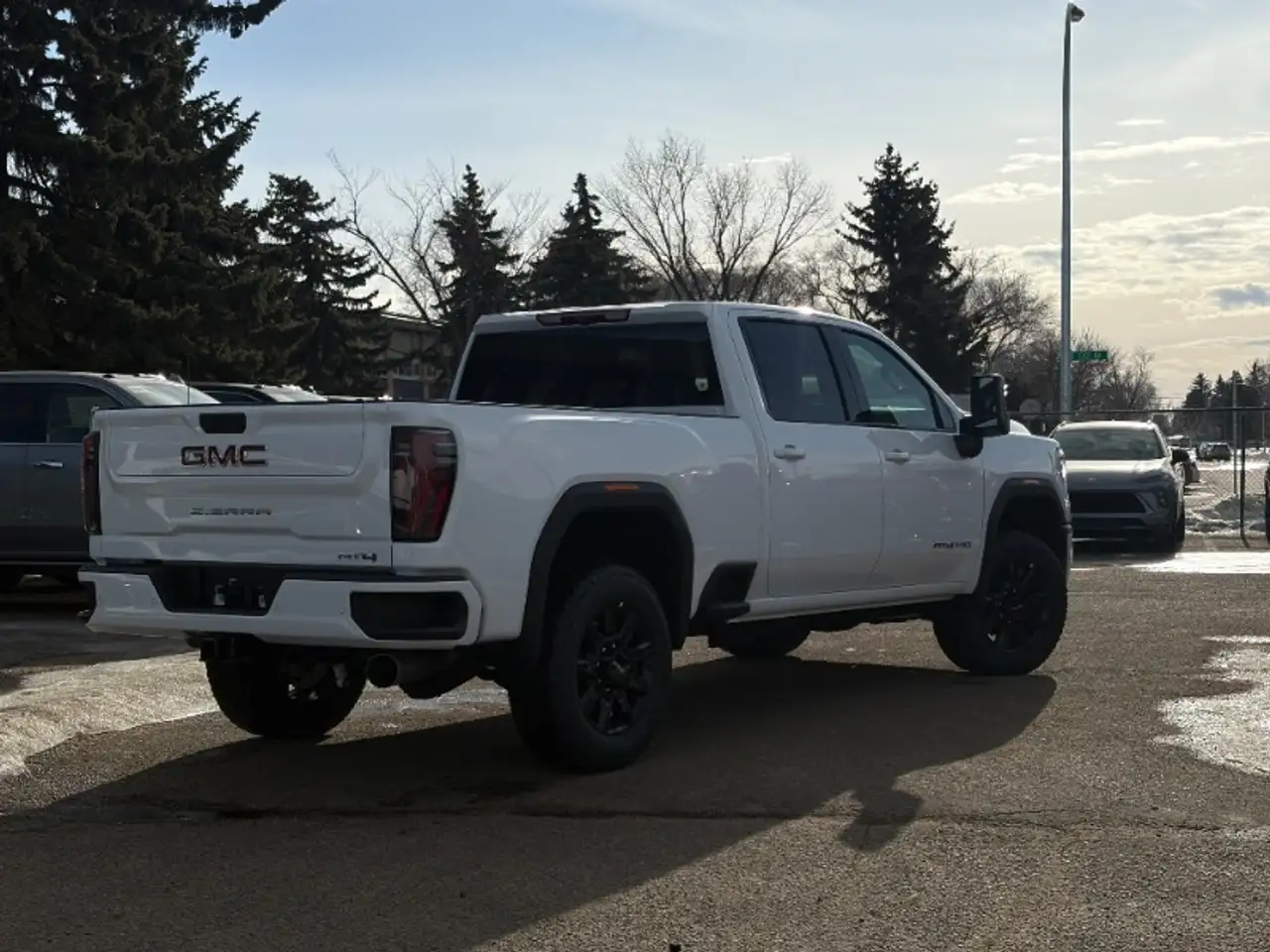 GMC Sierra 2500HD снимка GMC Sierra 2500HD