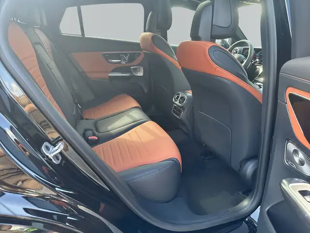 Mercedes-Benz GLC 200 view 11