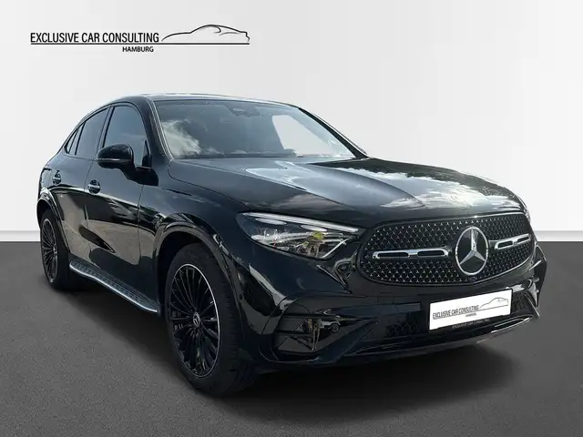 Mercedes-Benz GLC 200 view 3