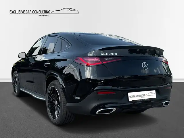Mercedes-Benz GLC 200 view 4