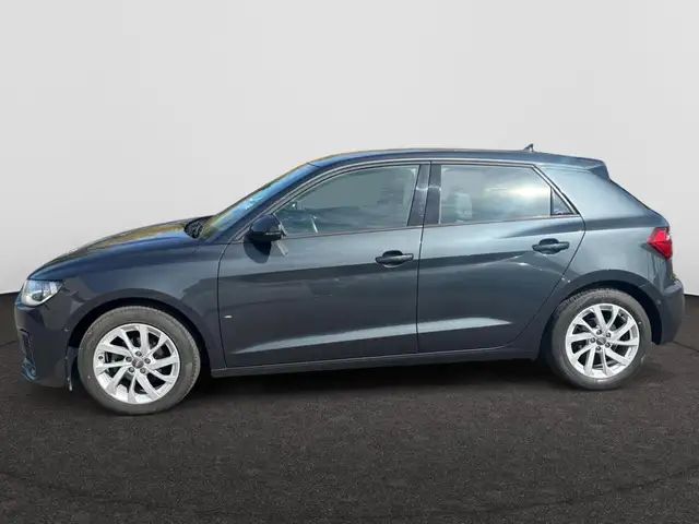 Audi A1 view 4