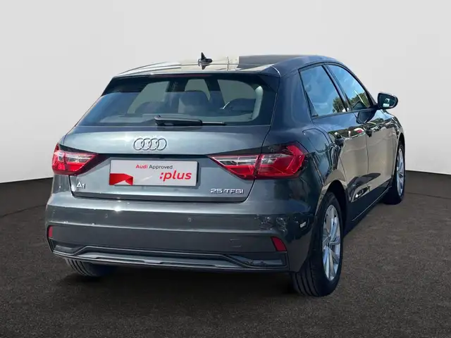 Audi A1 view 9