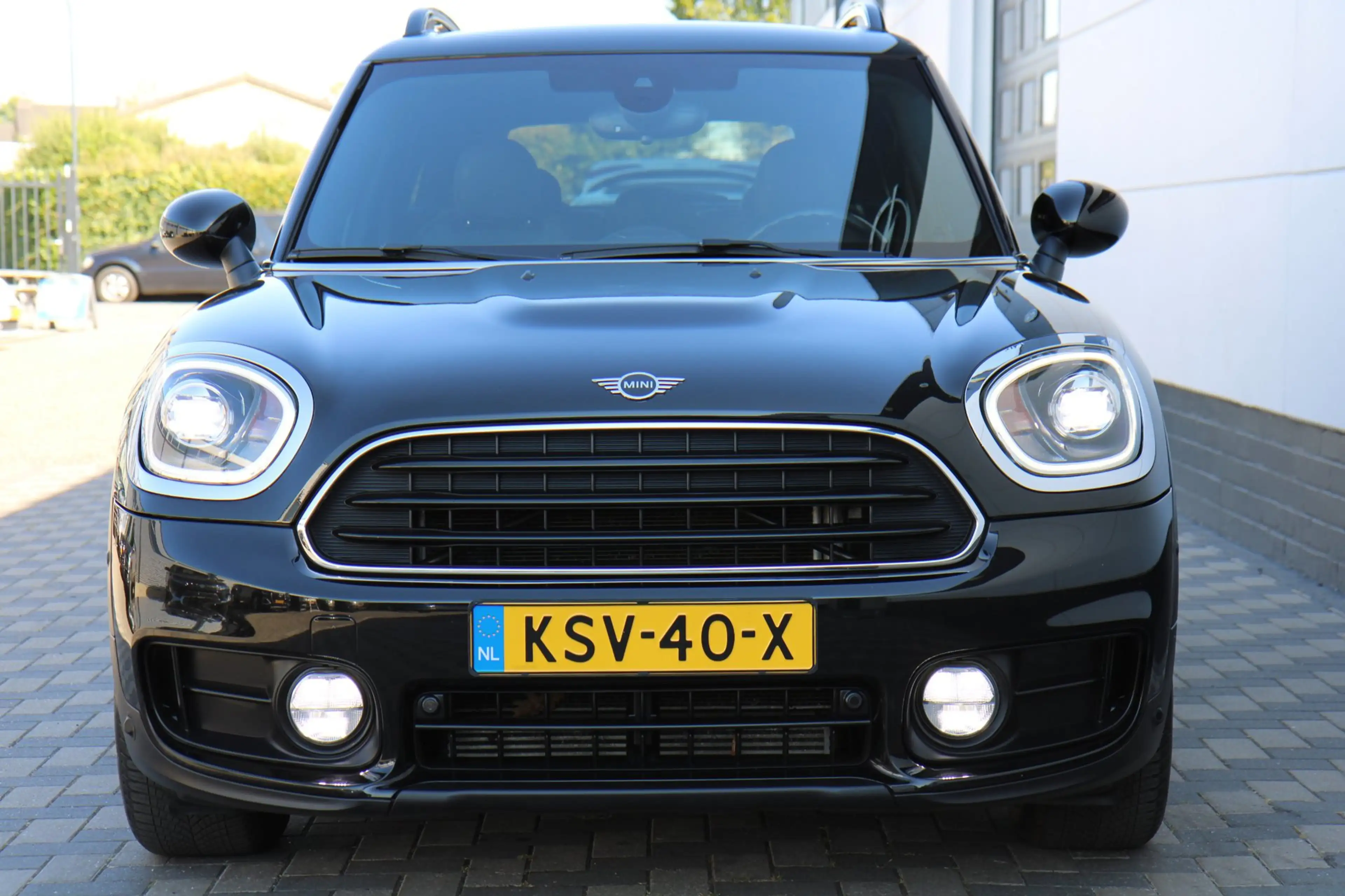 MINI Cooper Countryman 1.5 Navi Led Leder Keyless Cruise !! — photo 39