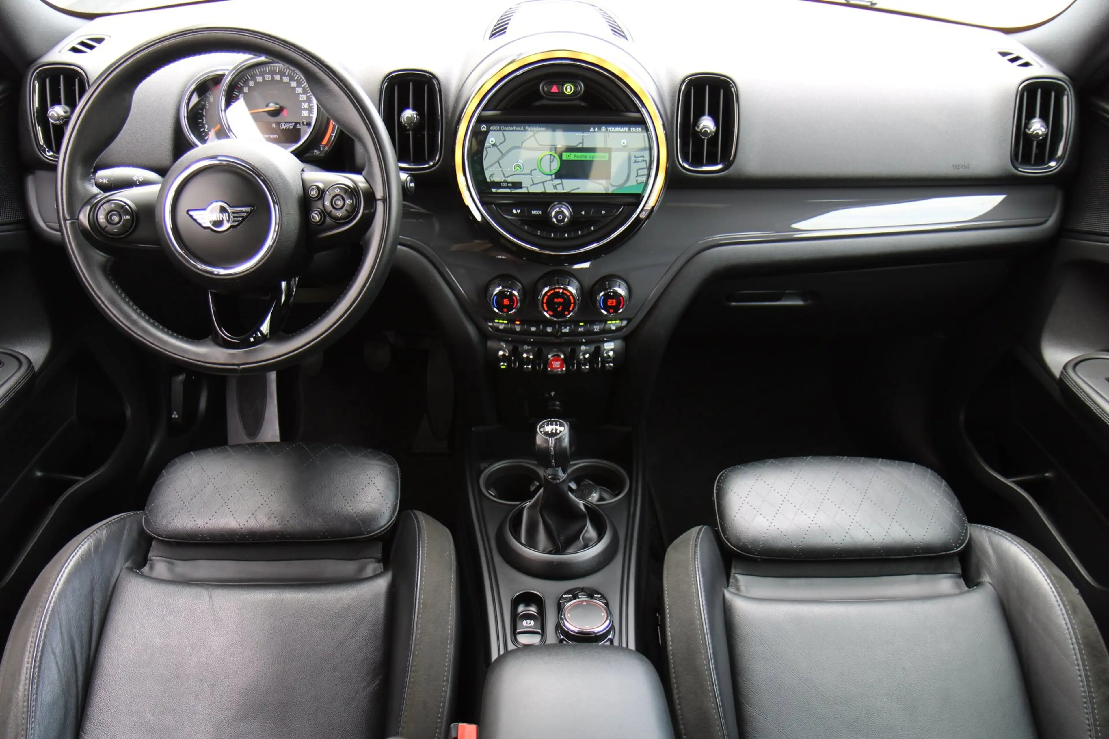 MINI Cooper Countryman 1.5 Navi Led Leder Keyless Cruise !! — photo 10