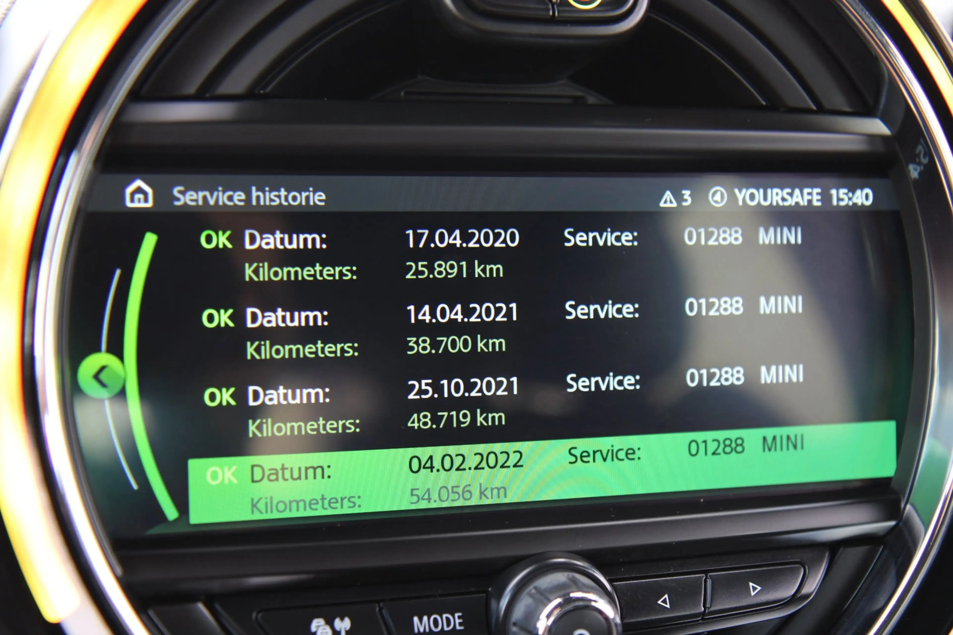 MINI Cooper Countryman 1.5 Navi Led Leder Keyless Cruise !! — photo 28