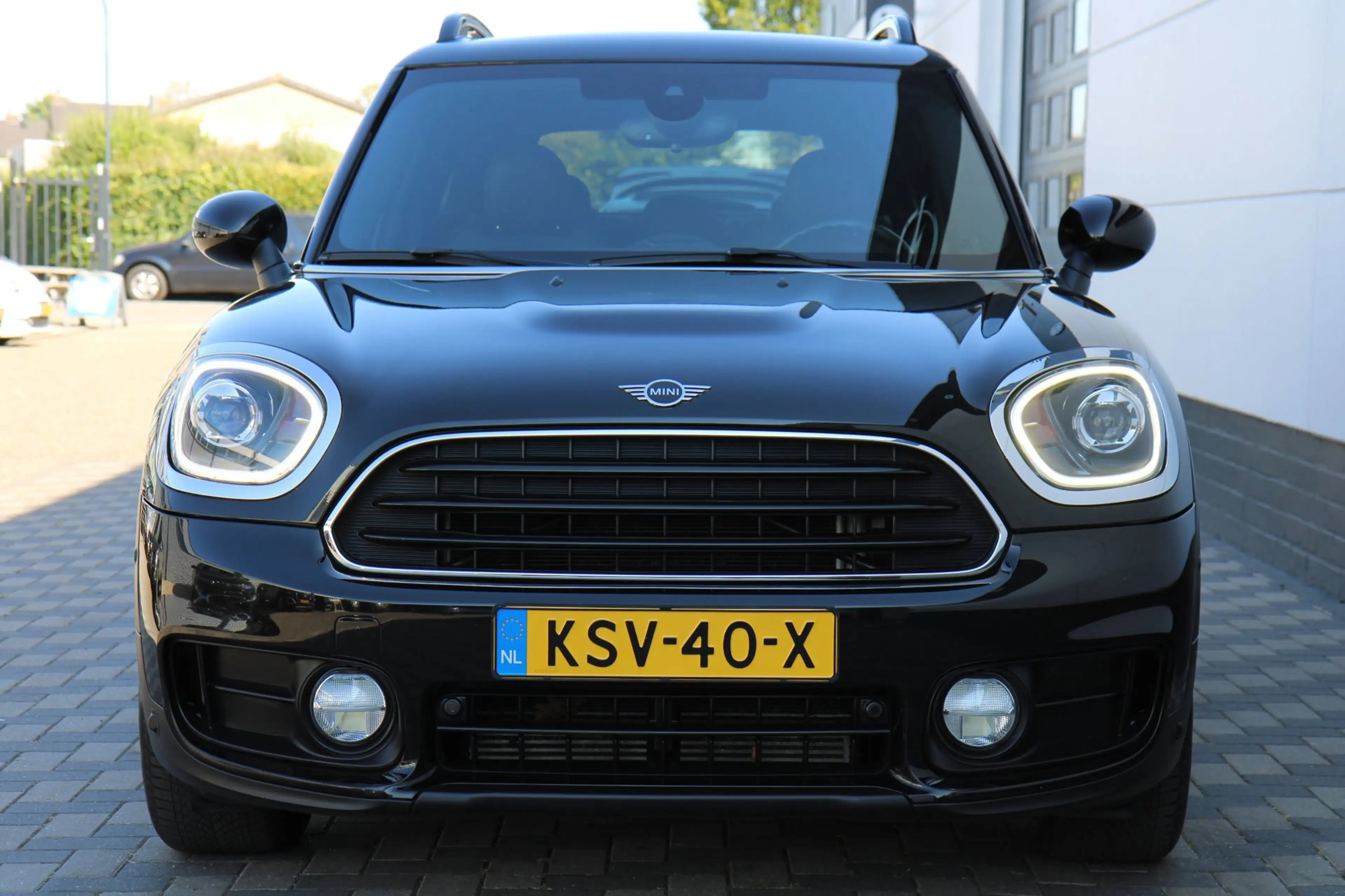 MINI Cooper Countryman 1.5 Navi Led Leder Keyless Cruise !! — photo 38