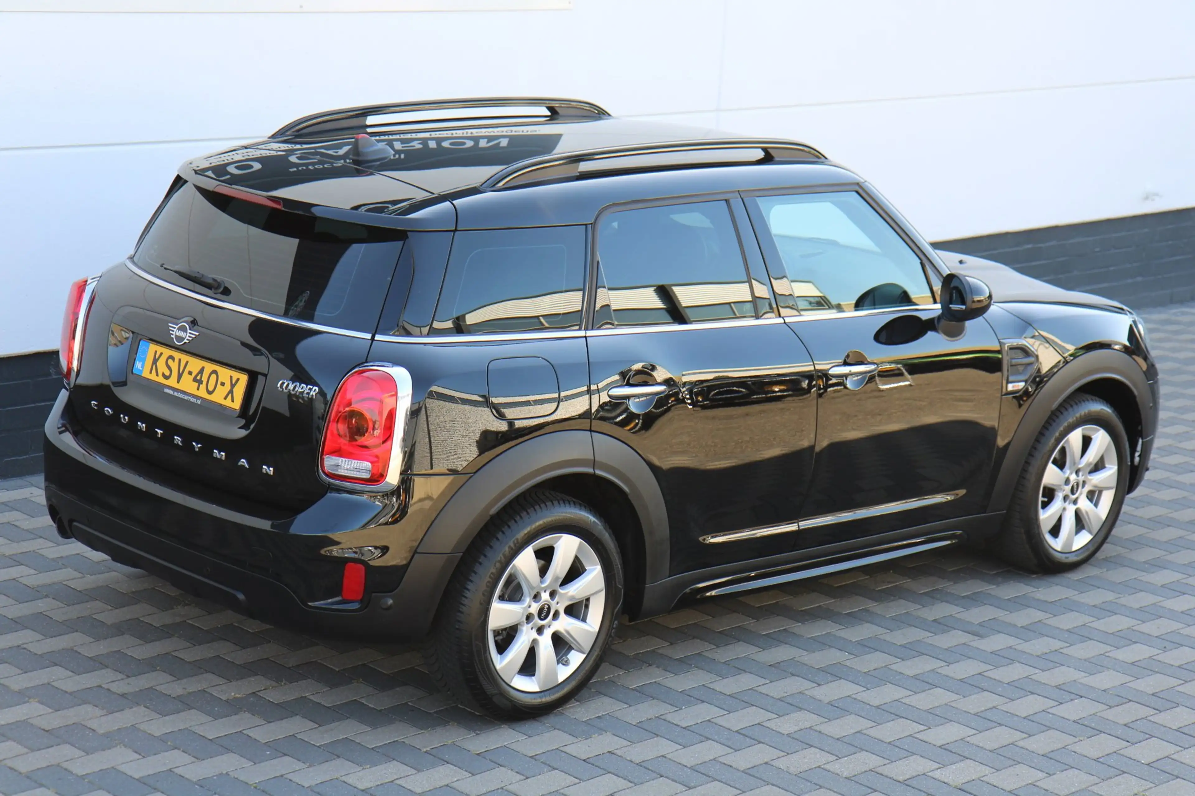MINI Cooper Countryman 1.5 Navi Led Leder Keyless Cruise !! — photo 5