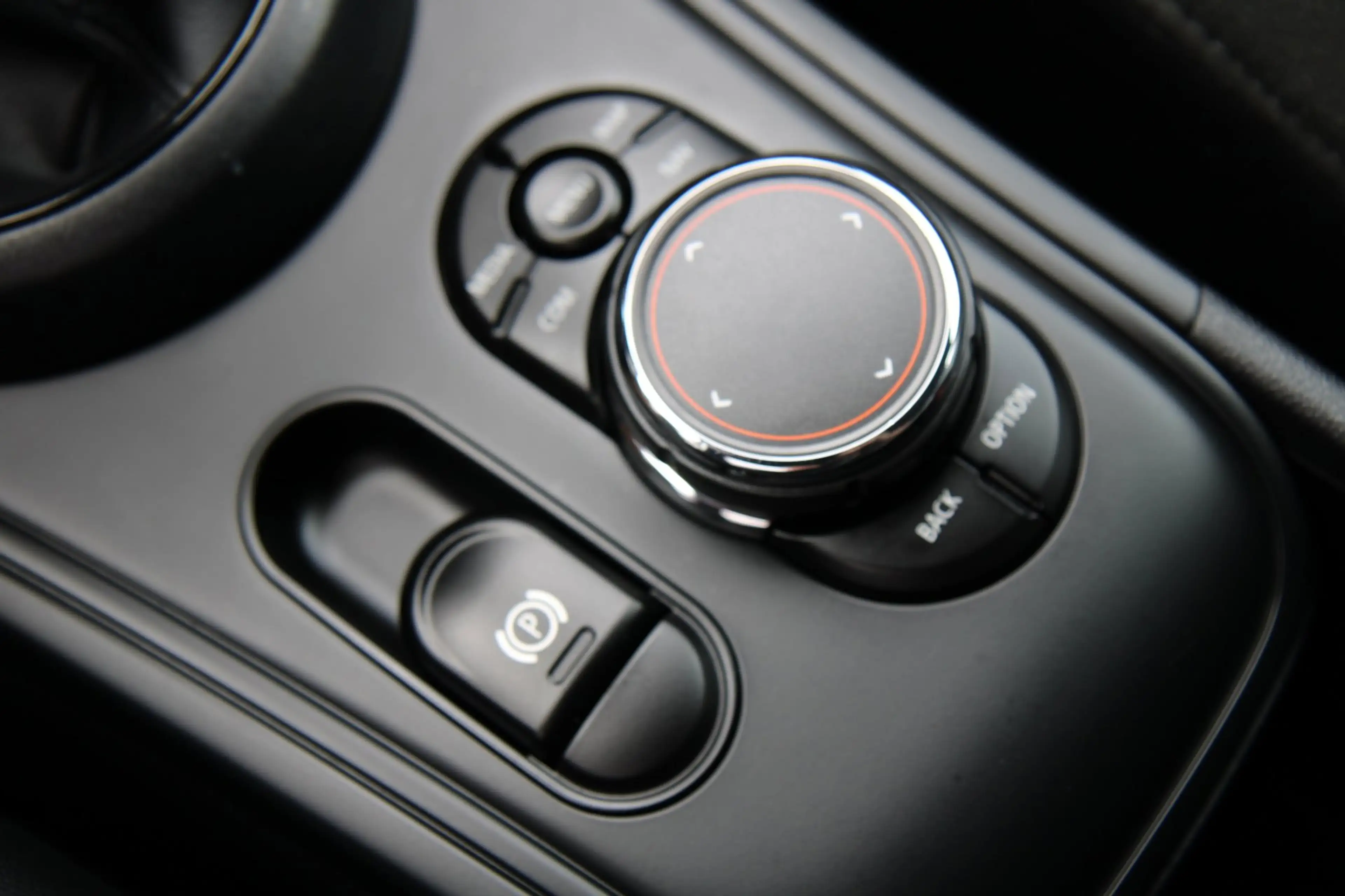 MINI Cooper Countryman 1.5 Navi Led Leder Keyless Cruise !! — photo 37