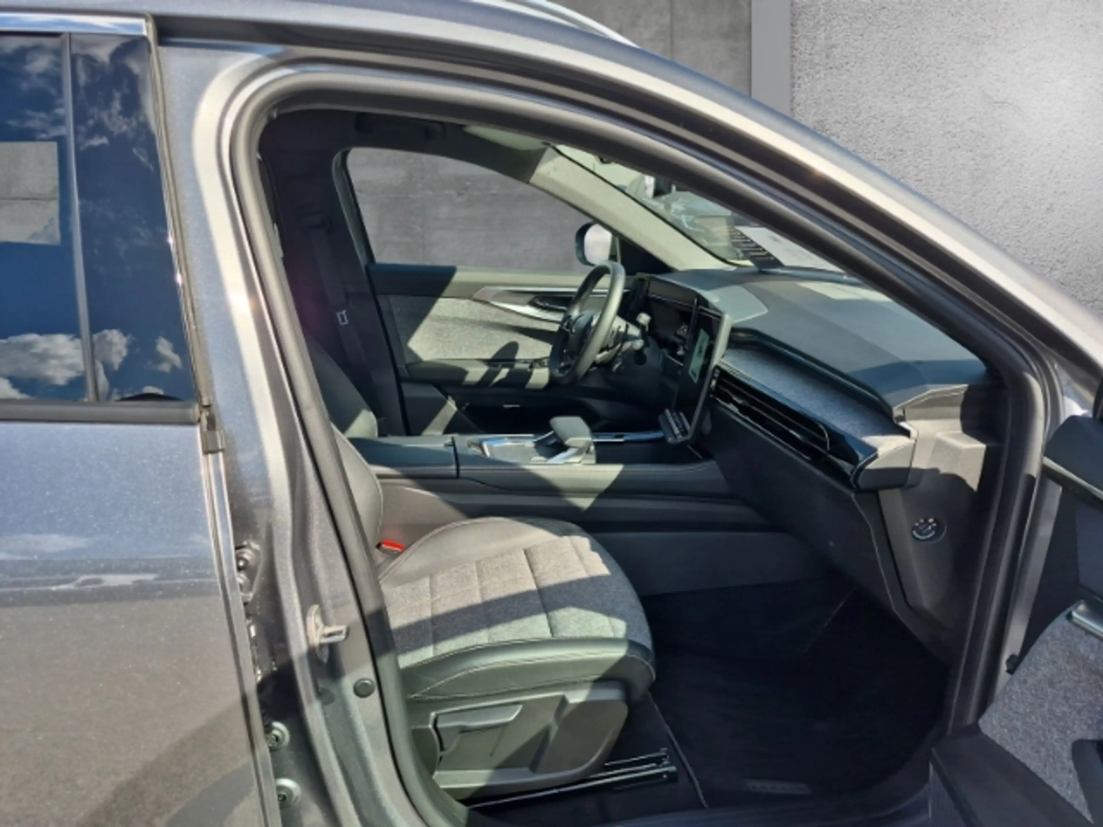 Renault Espace VI Techno E-Tech Hybrid 7-Sitzer — photo 13