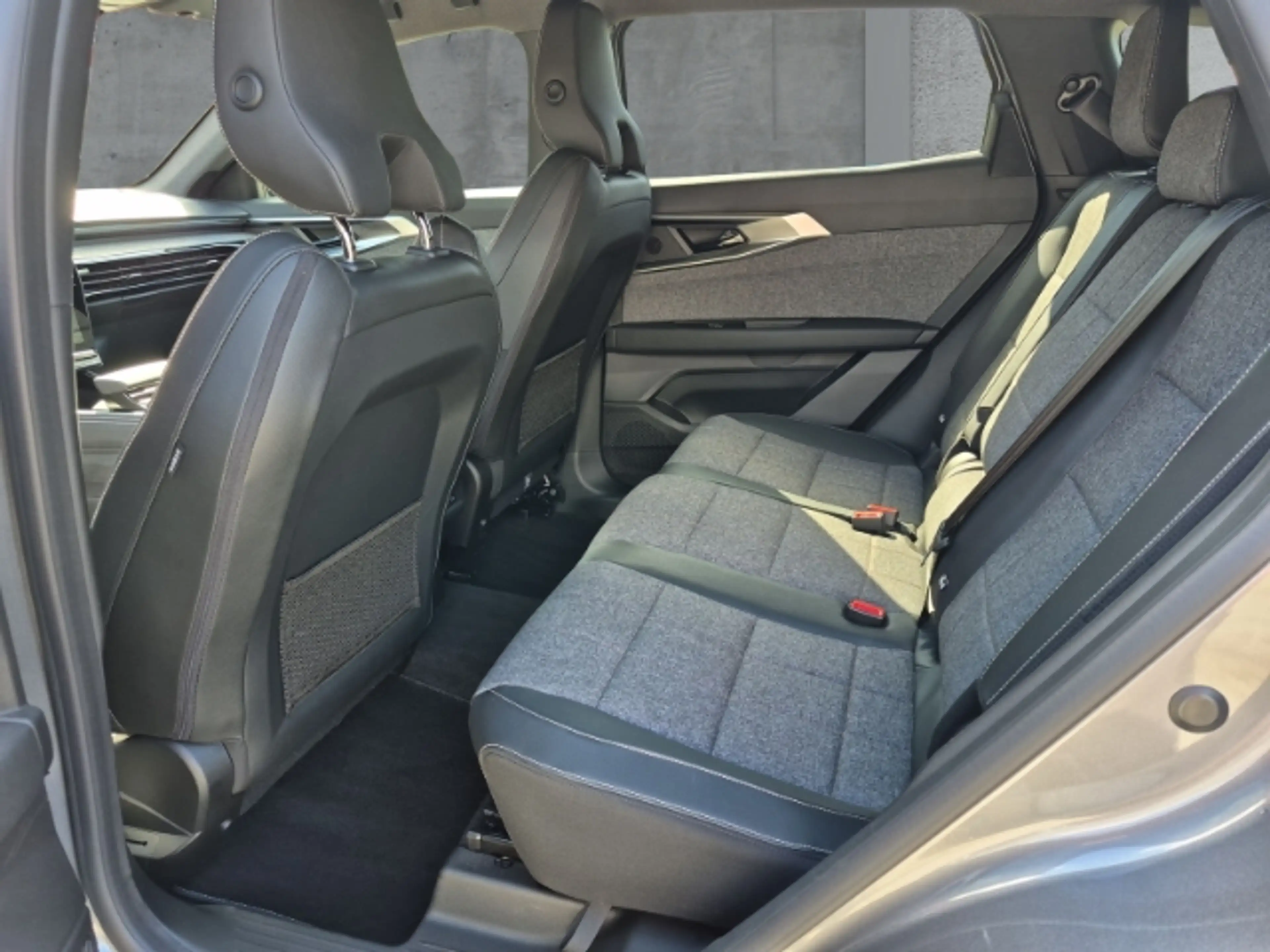Renault Espace VI Techno E-Tech Hybrid 7-Sitzer — photo 9