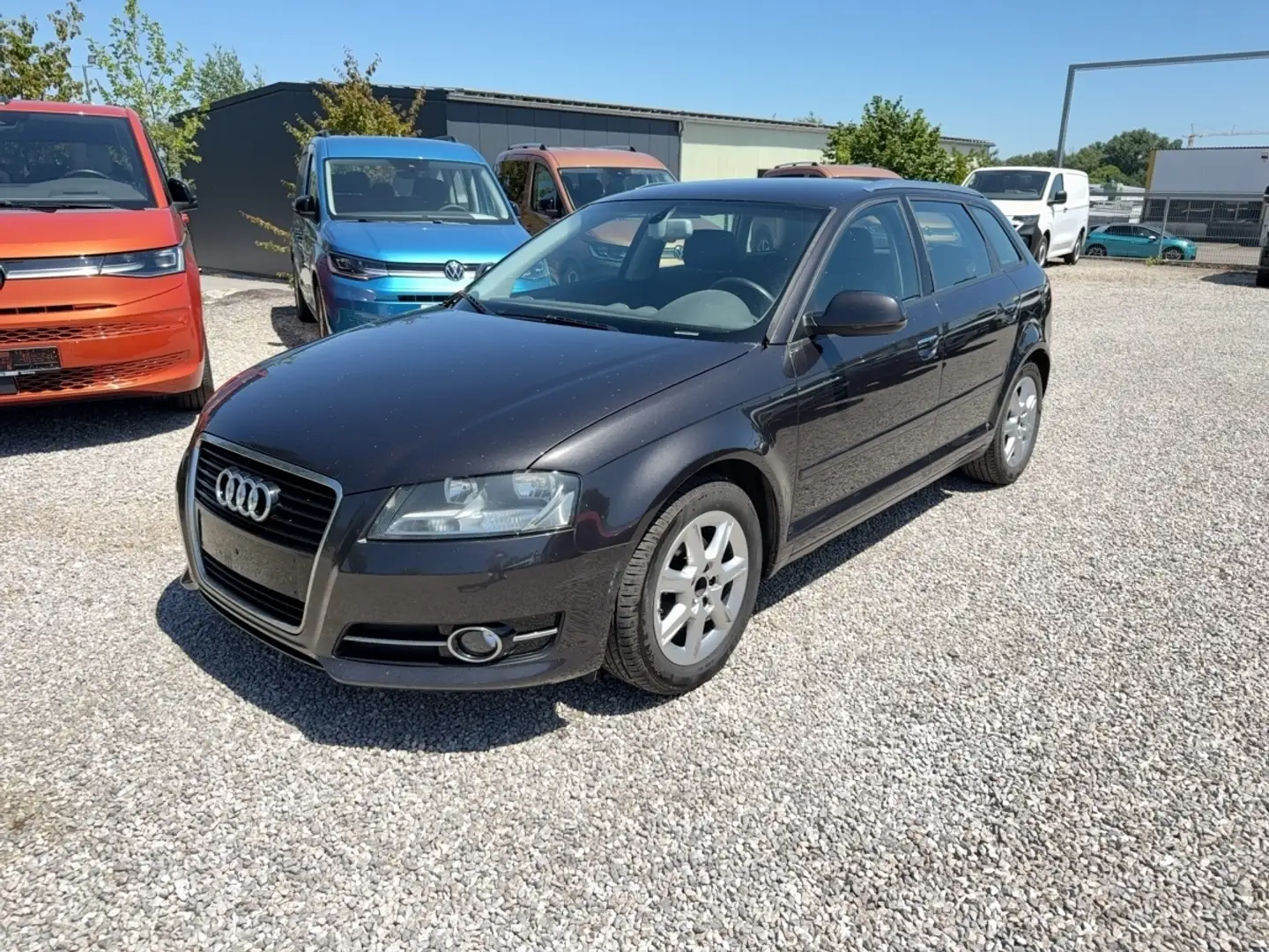 Audi A3 Sportback 1.6 TDi Nur für Gewerbe und Export Grijs - 2
