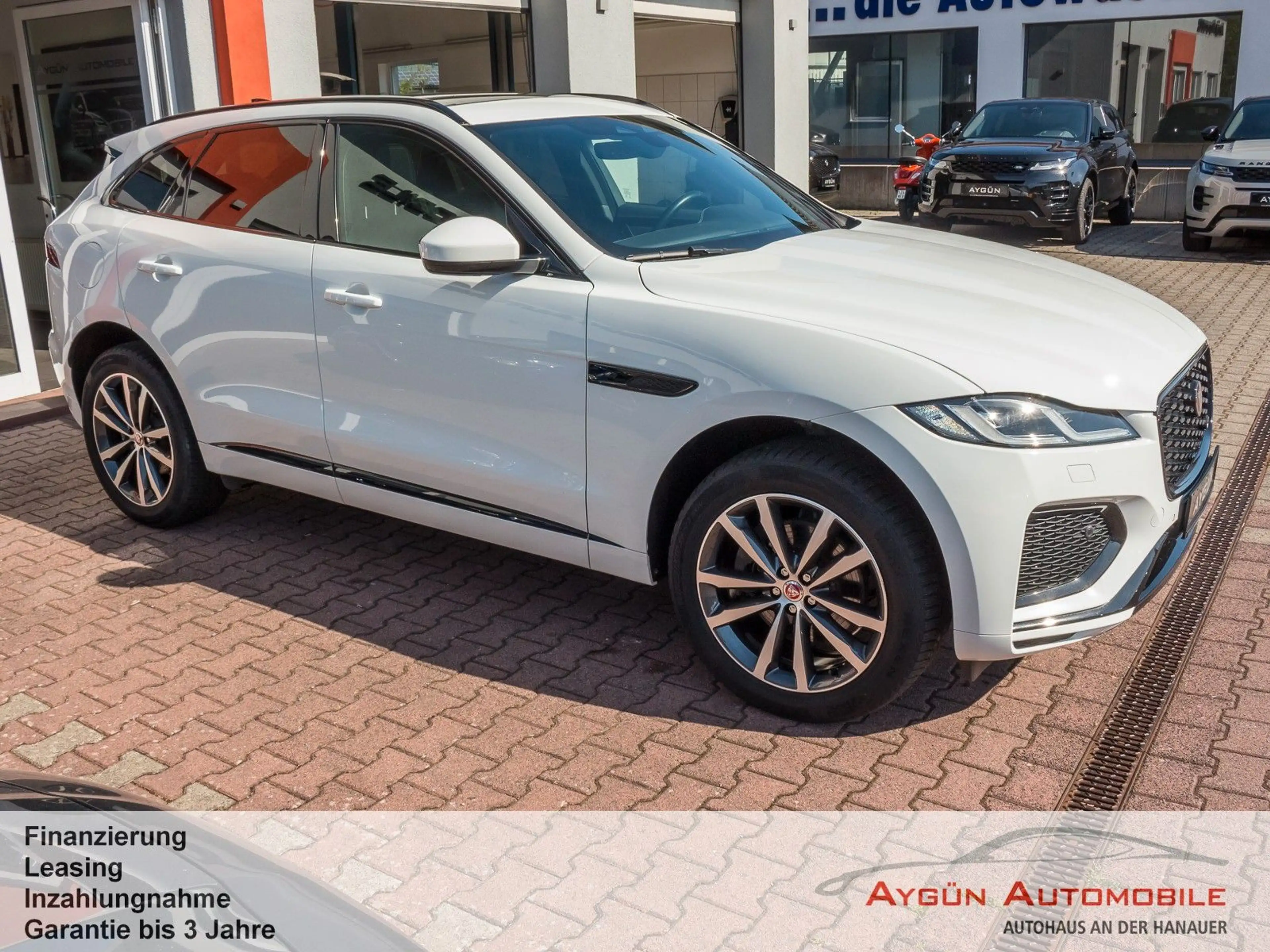 Jaguar F-Pace F-PACE D200 AWD R-Dynamic SE*ACC*Pano*Winter-Pak — photo 8