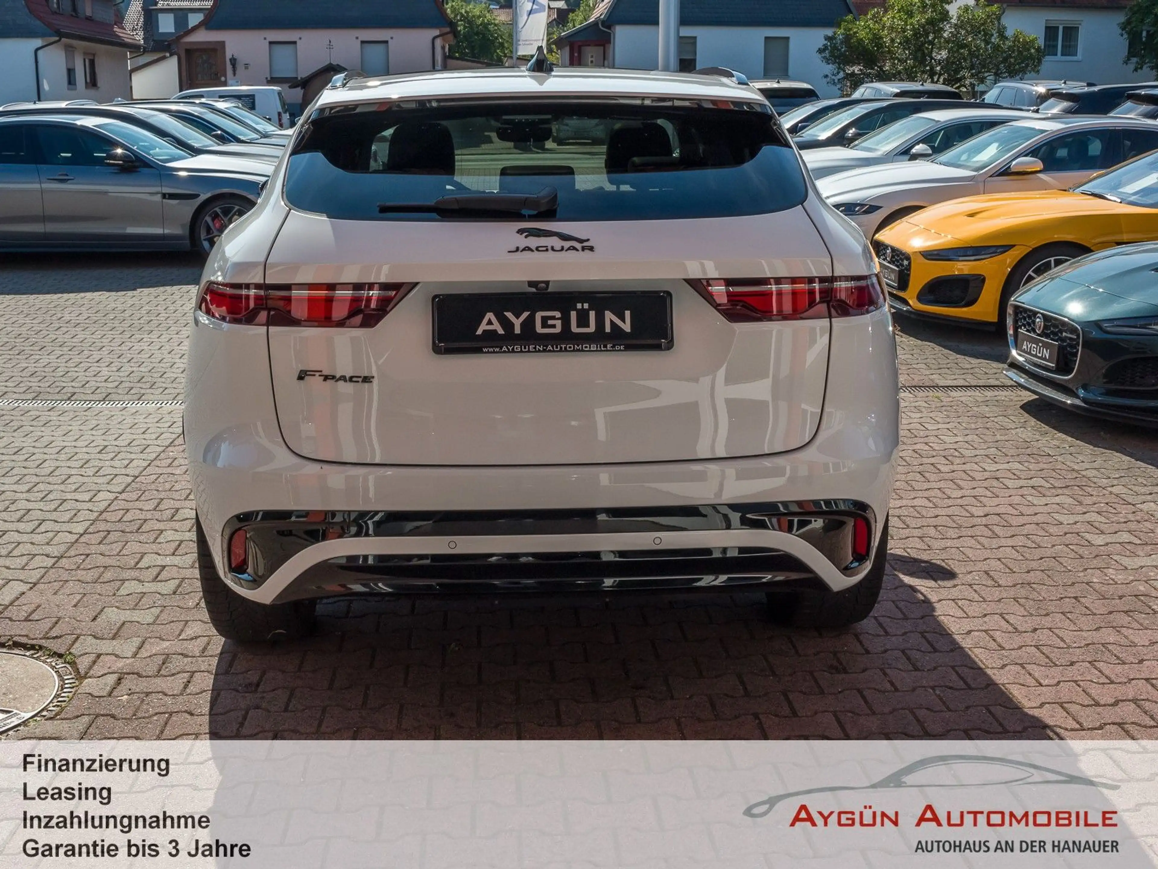 Jaguar F-Pace F-PACE D200 AWD R-Dynamic SE*ACC*Pano*Winter-Pak — photo 4
