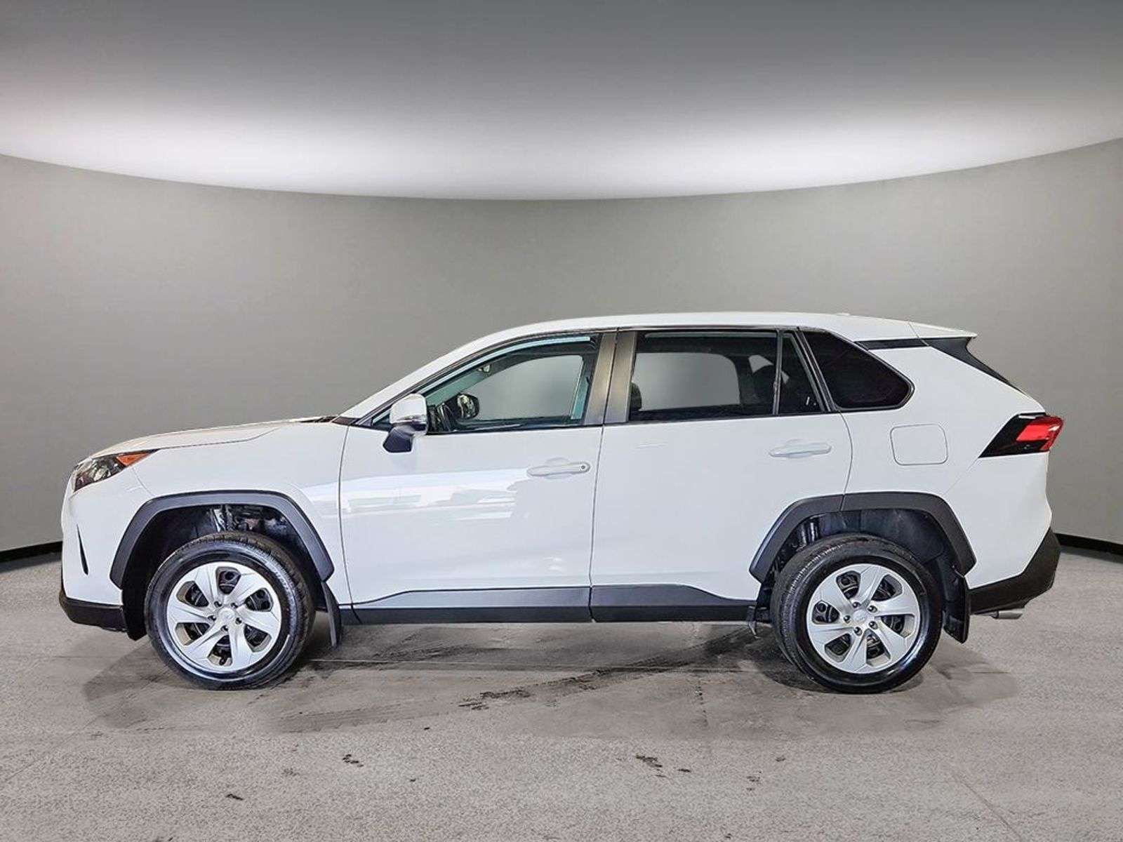 2022 Toyota RAV4 LE AWD; BLIND SPOT, HEATED SEATS, BACKUP CAMERA, A — снимка 1