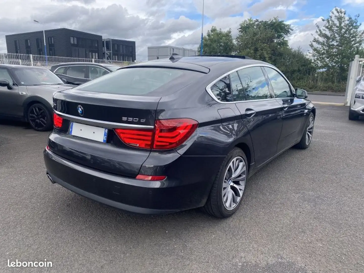 BMW 530 SERIE (F07) 530DA XDRIVE 245CH LUXE Grau - 2